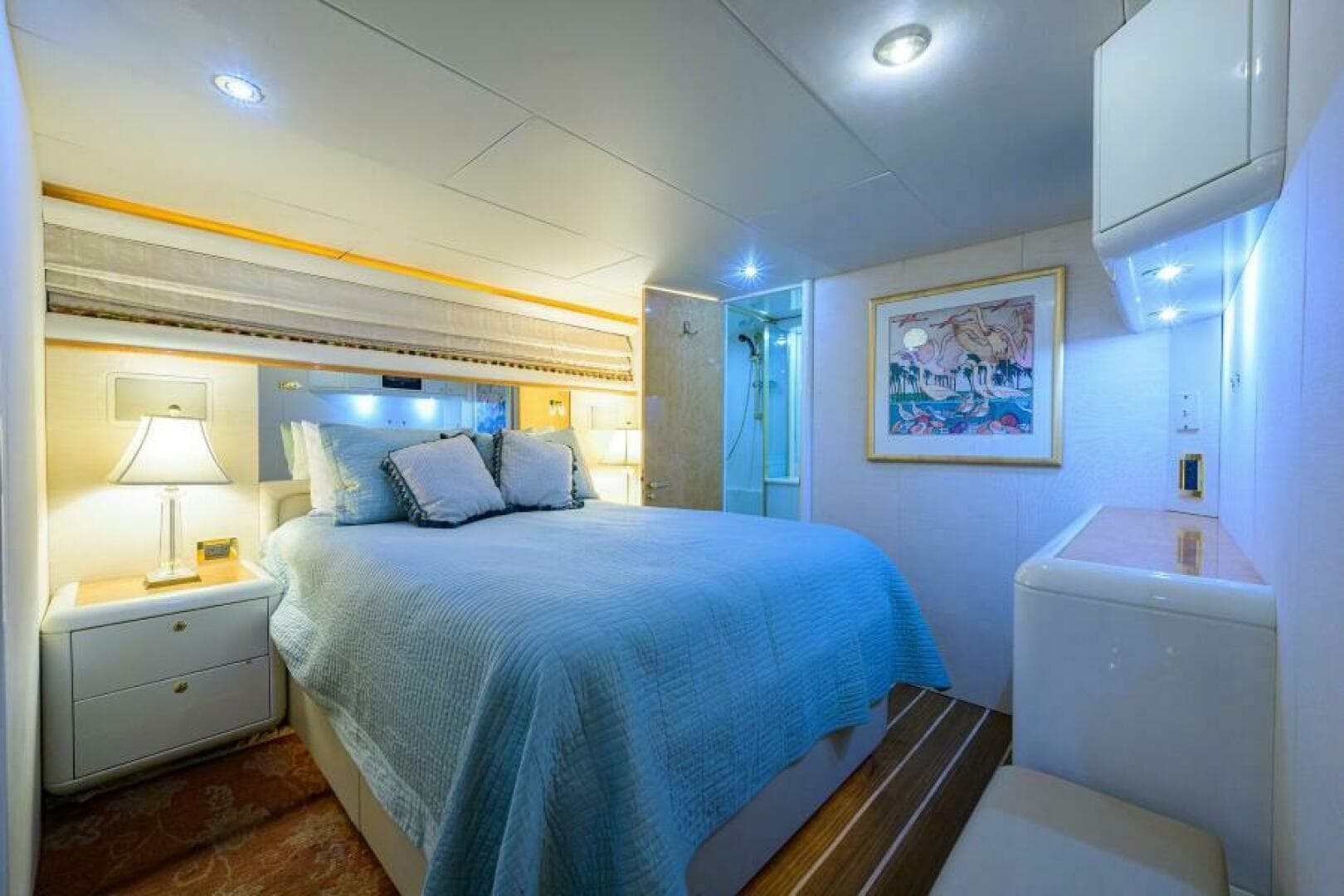 1998 Lazzara Yachts Cockpit — photo 21