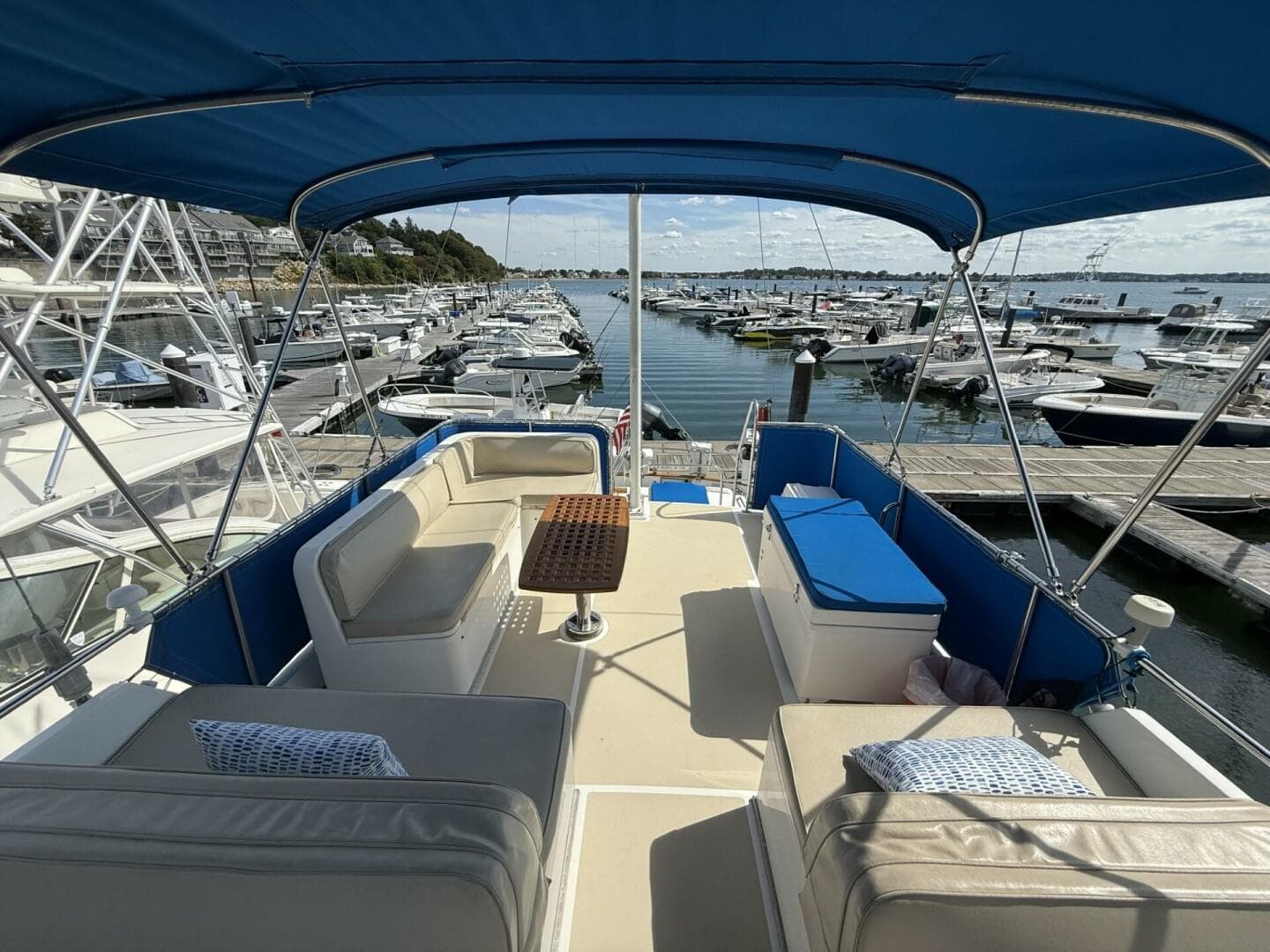 1999 Grand Banks 42 Classic — photo 24