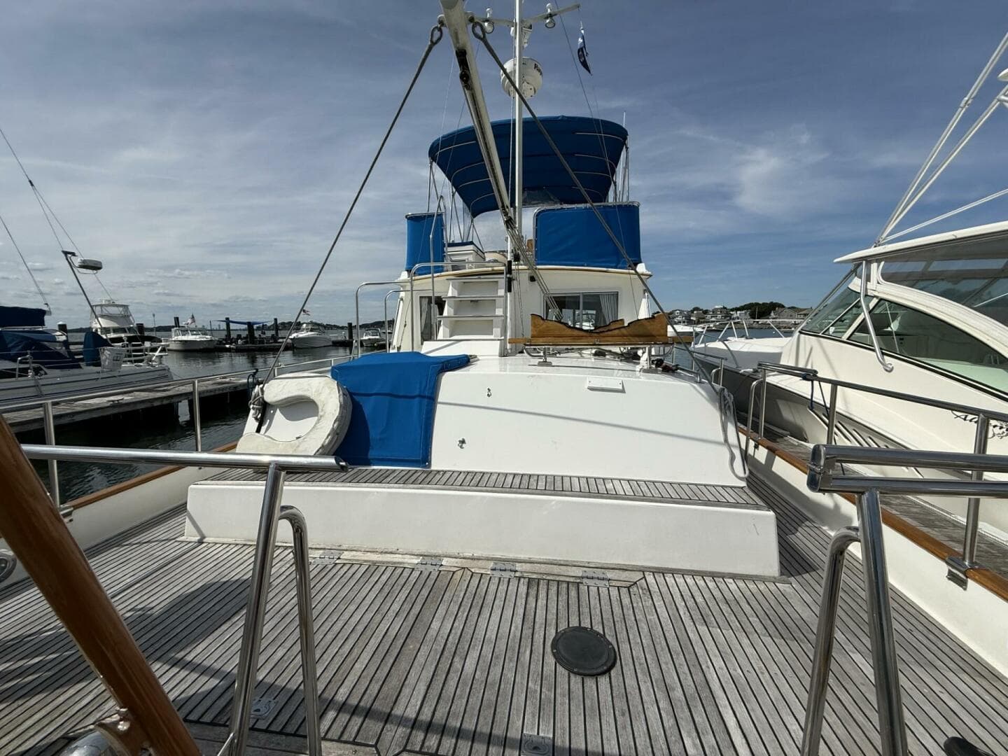 1999 Grand Banks 42 Classic — photo 19