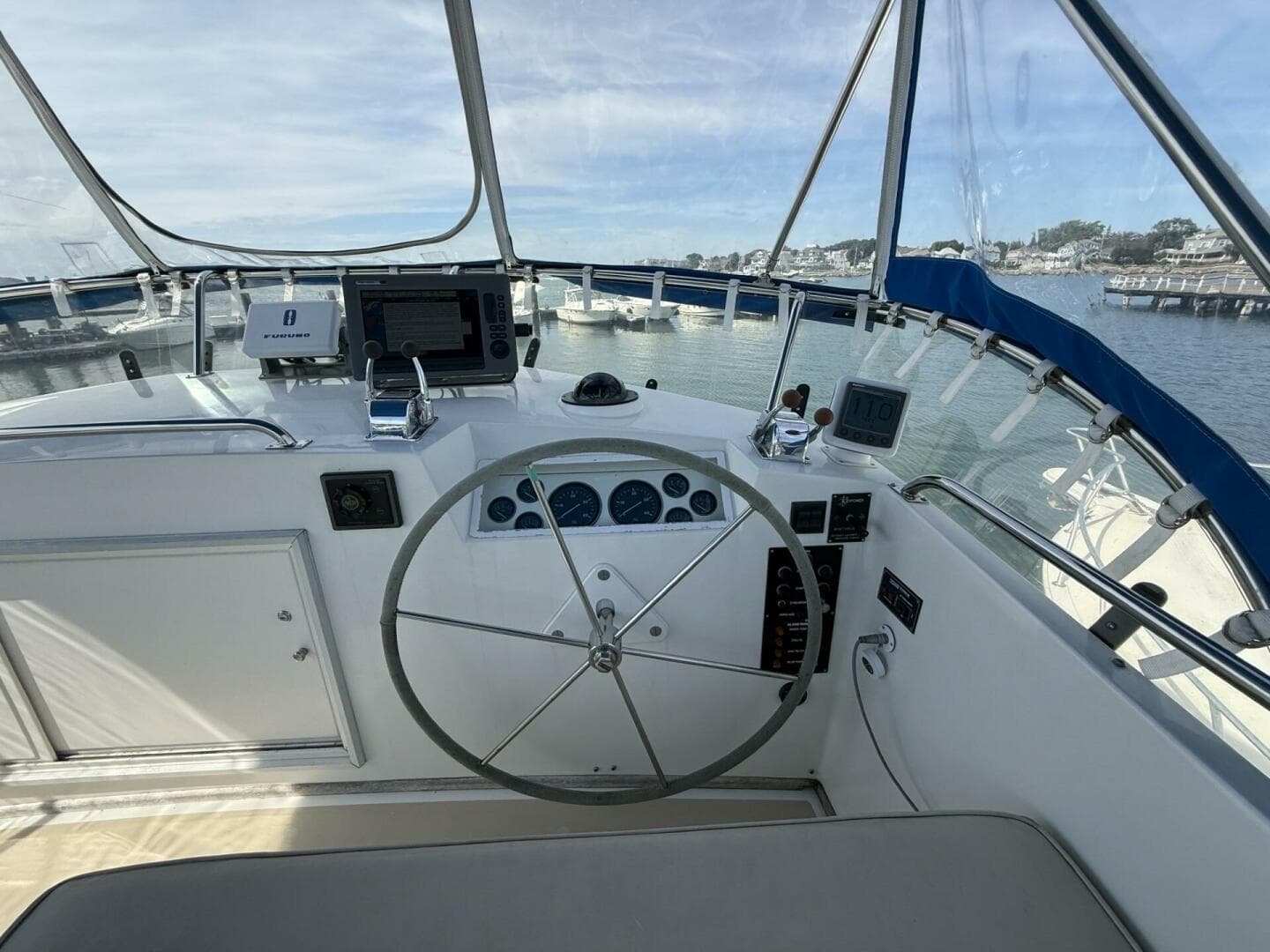 1999 Grand Banks 42 Classic — photo 27