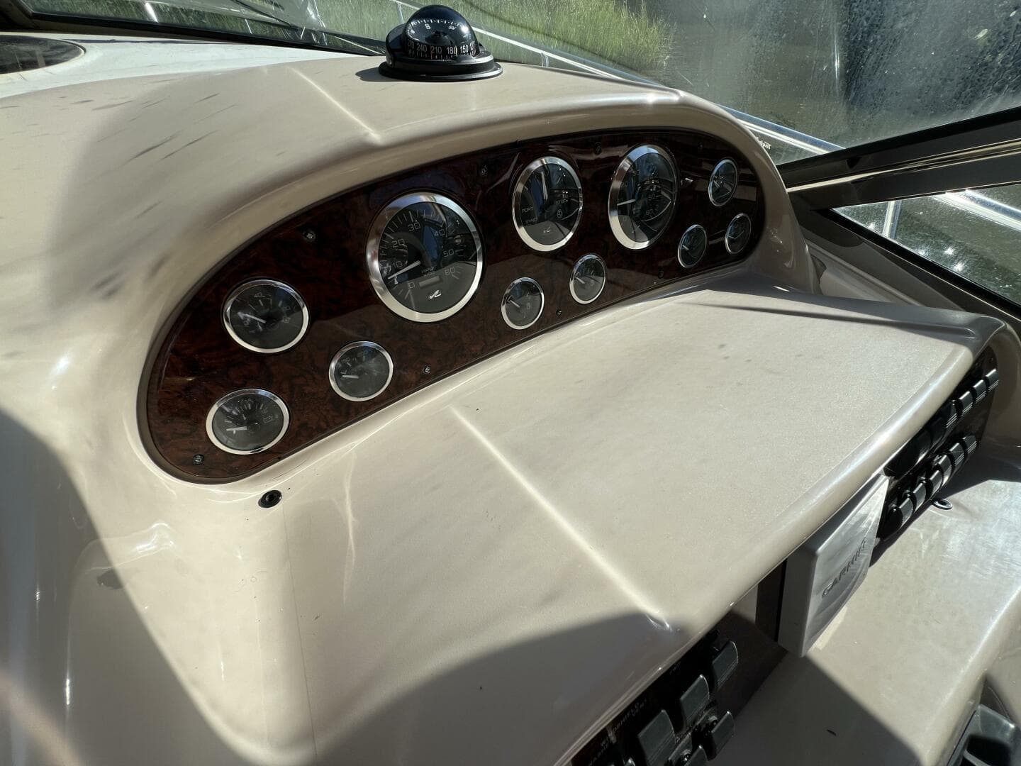 2002 Sea Ray 360 Sundancer — photo 13