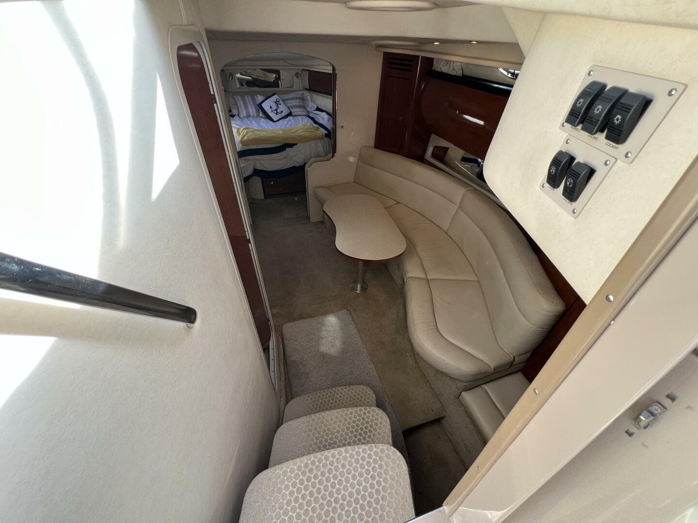 2002 Sea Ray 360 Sundancer — photo 17