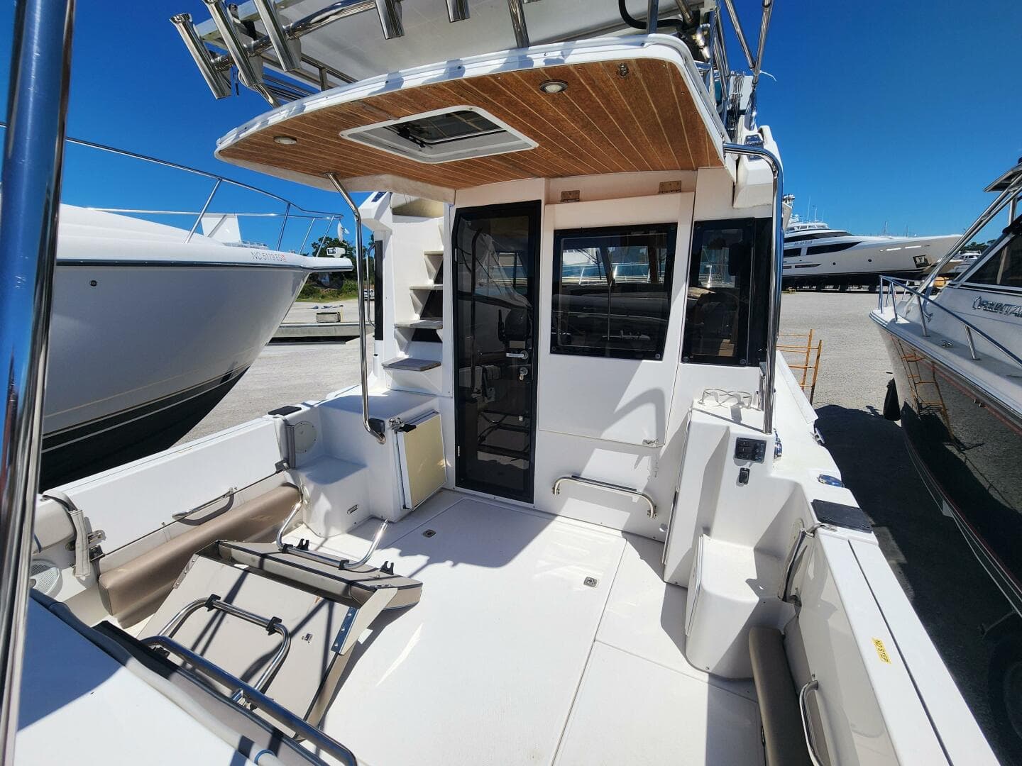 2020 Cutwater C-32 Cb — photo 3