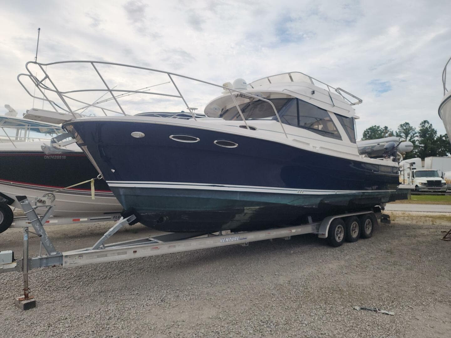 2020 Cutwater C-32 Cb — photo 16