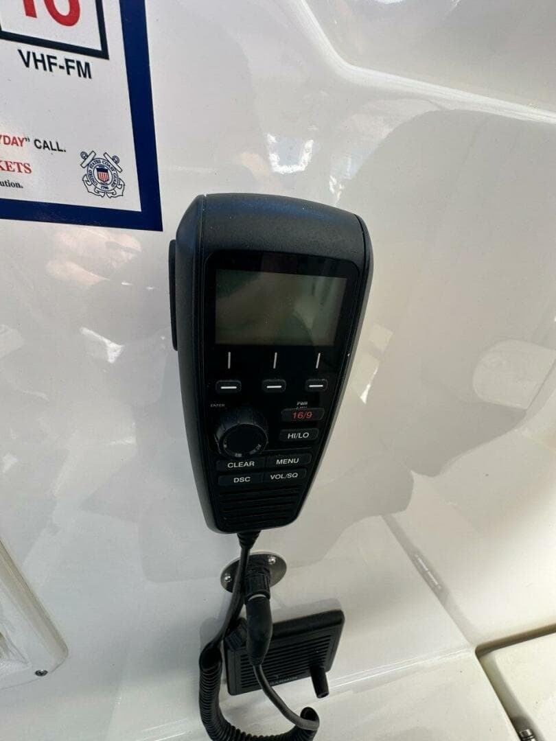 2020 Pursuit 355 OS — photo 12