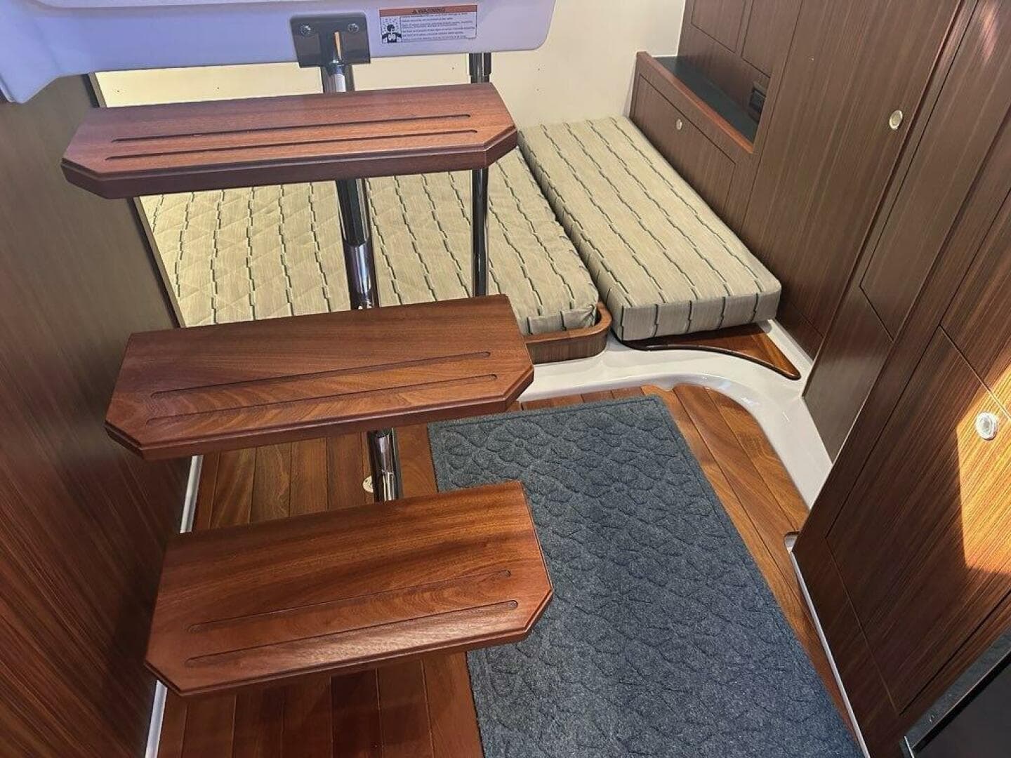 2020 Pursuit 355 OS — photo 25