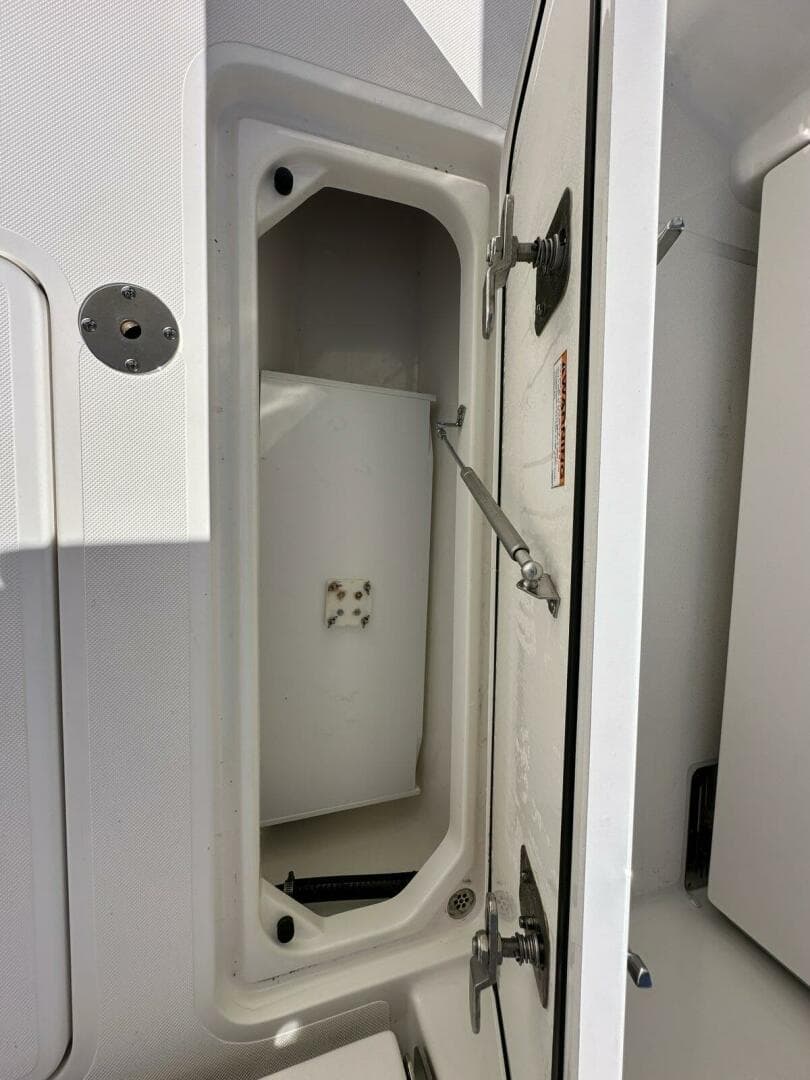 2020 Pursuit 355 OS — photo 46