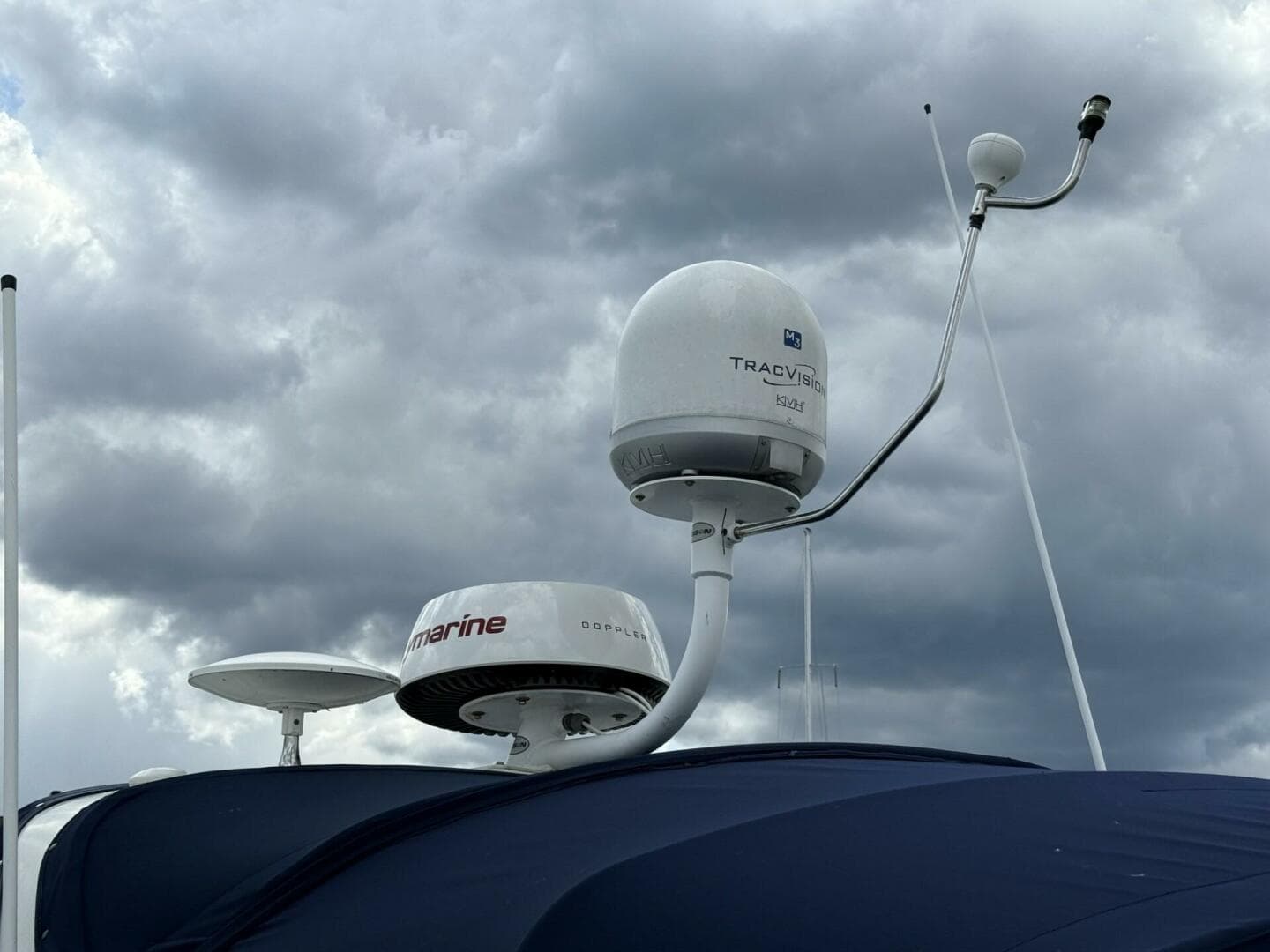 2007 Sea Ray 320 Sundancer — photo 6