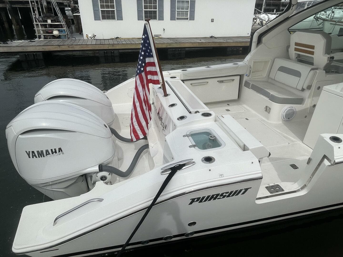 2022 Pursuit DC 326 — photo 30