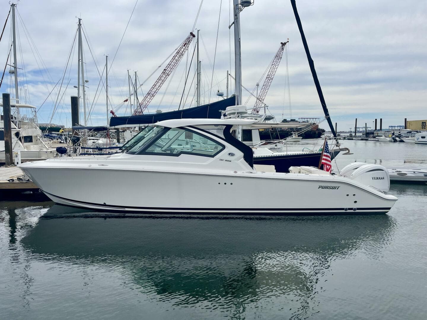 2022 Pursuit DC 326 — photo 3