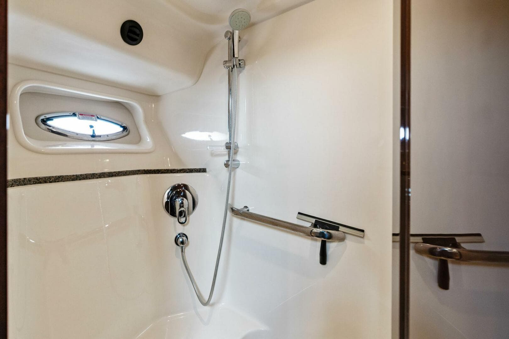 2007 Sea Ray 58 Sedan Bridge — photo 52