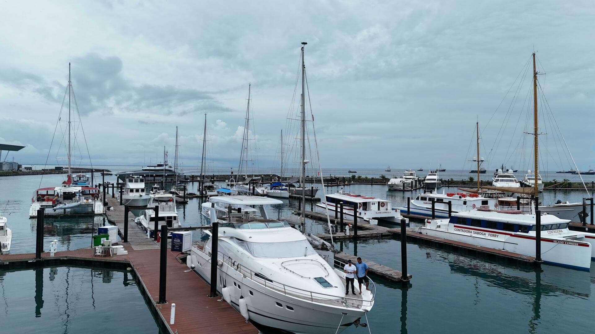 2008 Fairline Squadron 74 — photo 30