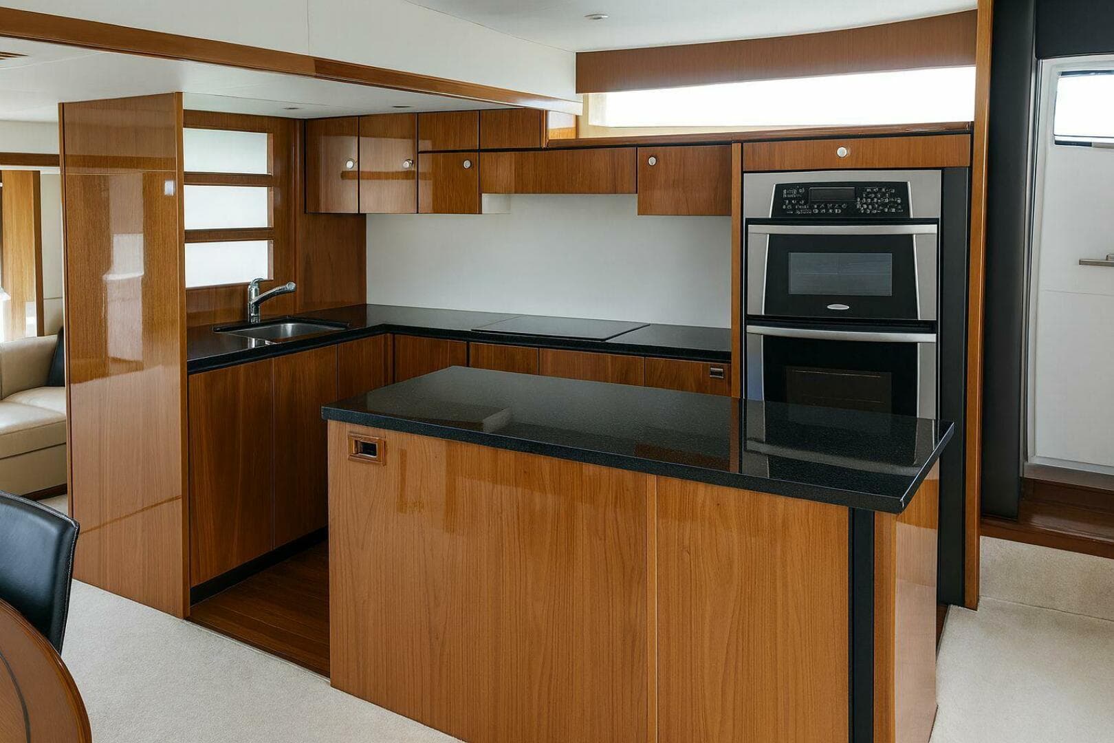 2008 Fairline Squadron 74 — photo 35