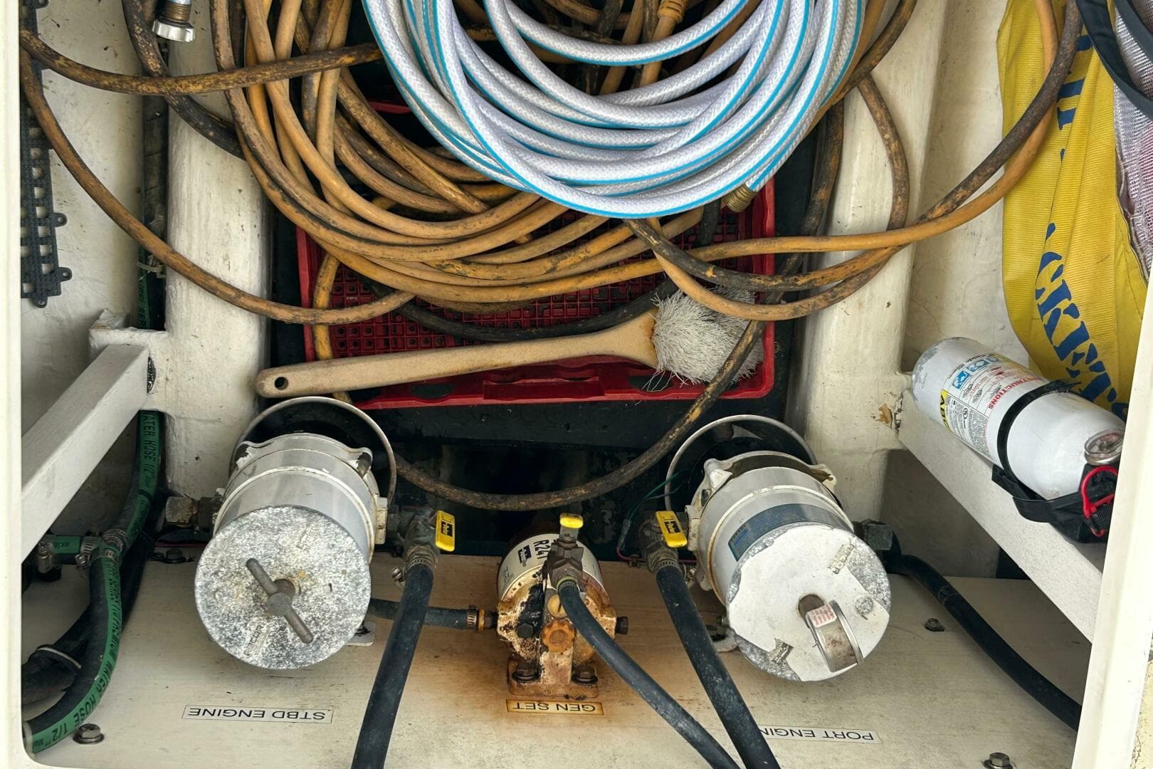 2004 Sabre 36 Flybridge — photo 47