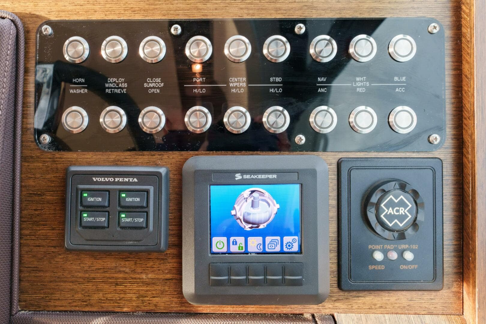 2017 Tiara Yachts C53 Coupe — photo 37