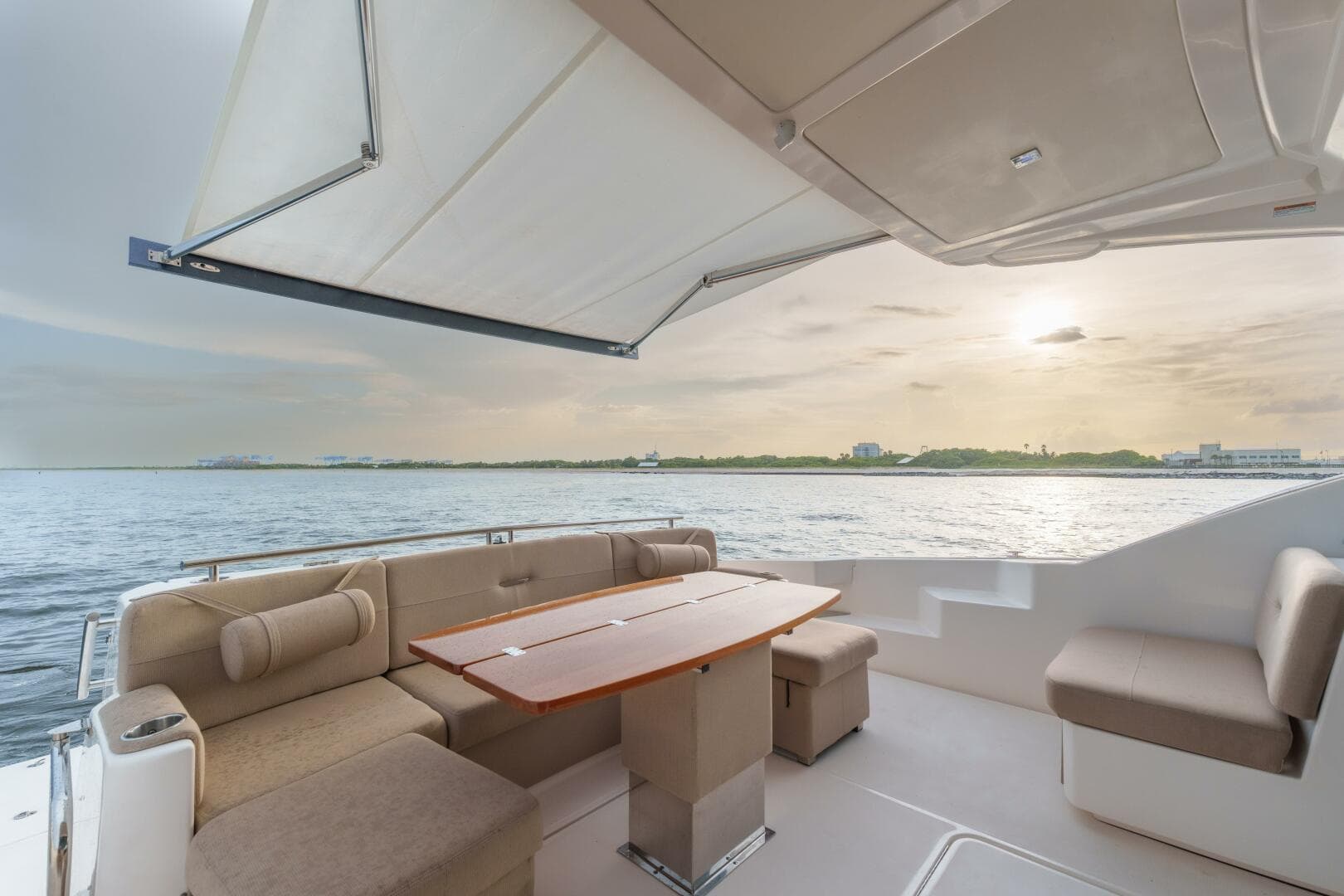 2017 Tiara Yachts C53 Coupe — photo 16