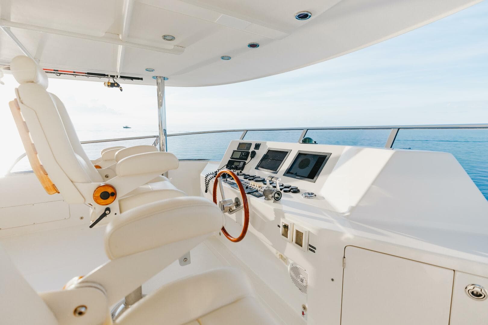 2007 President Tri-Deck — photo 9