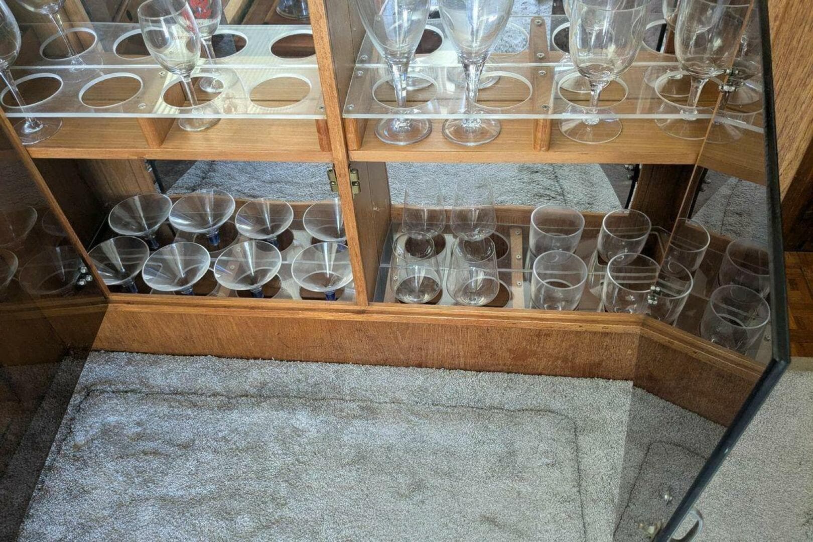 1988 Cape Dory 36 Flybridge Sedan Fast Trawler — photo 23