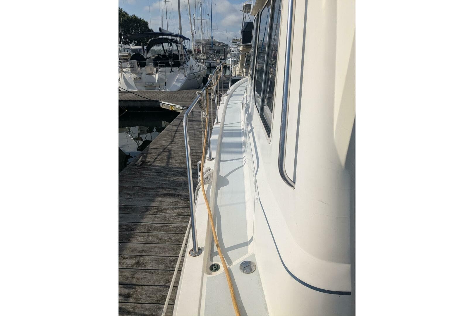 1988 Cape Dory 36 Flybridge Sedan Fast Trawler — photo 8