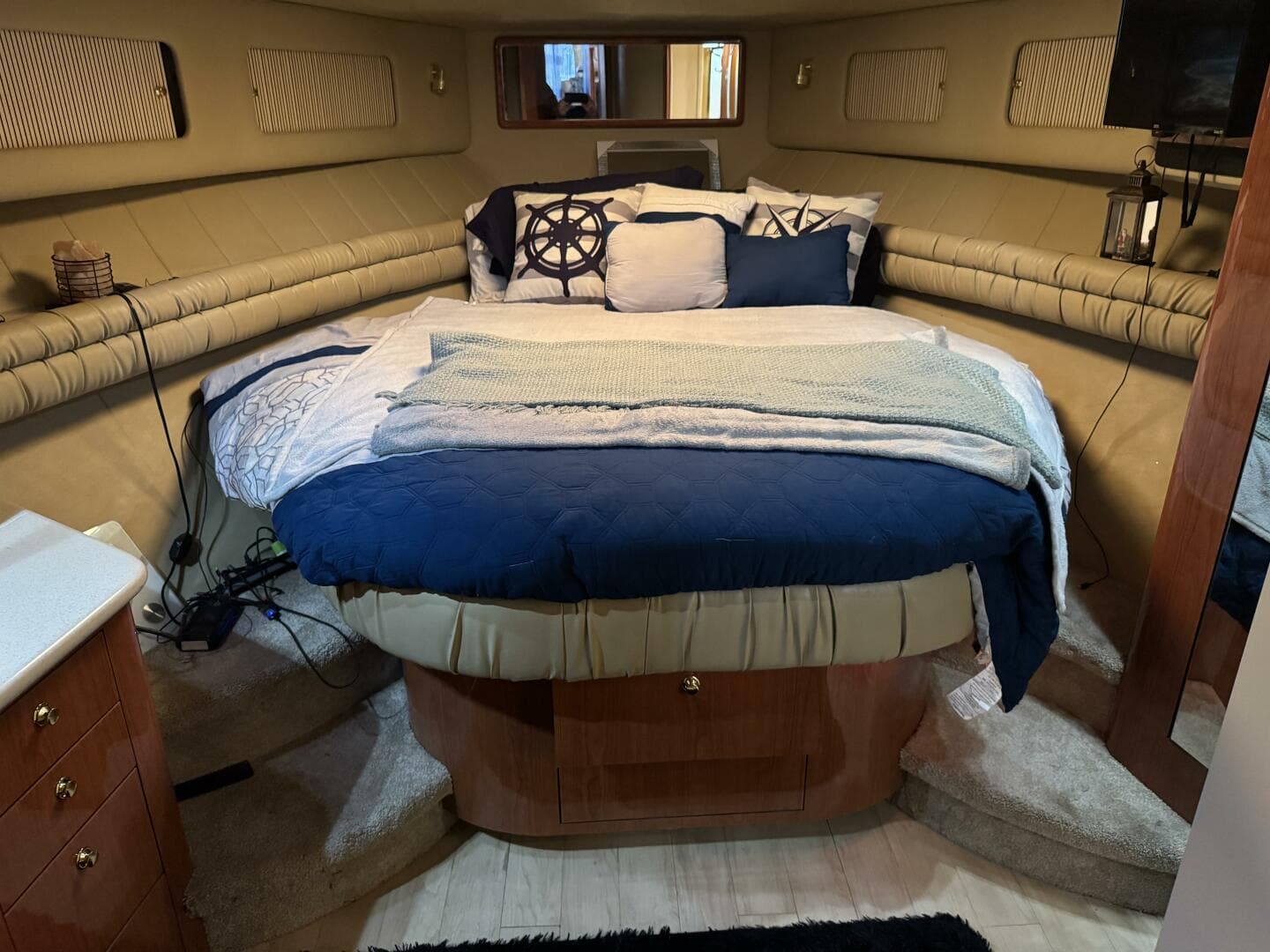 1998 Sea Ray 550 Sedan Bridge — photo 29