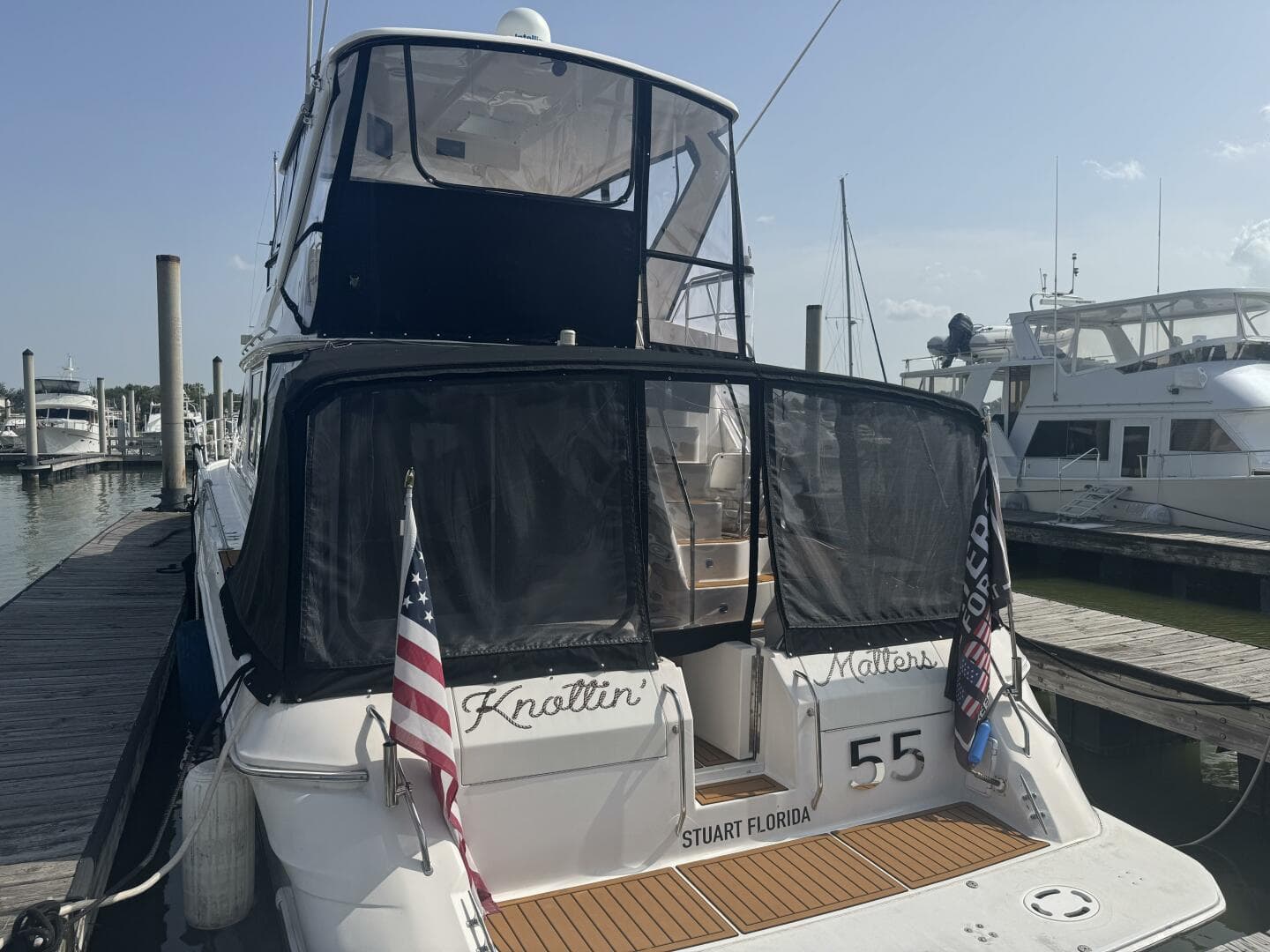 1998 Sea Ray 550 Sedan Bridge — photo 2