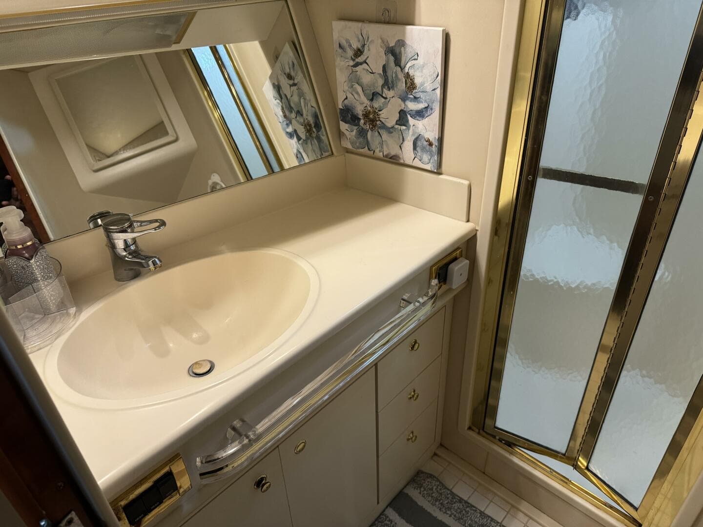 1998 Sea Ray 550 Sedan Bridge — photo 41