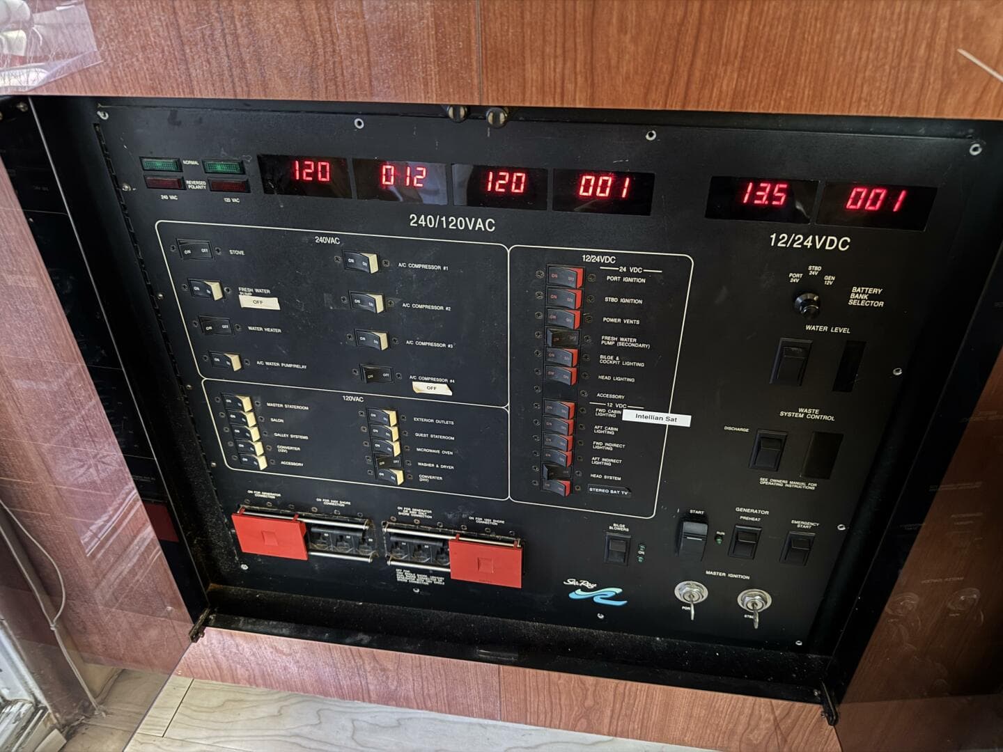 1998 Sea Ray 550 Sedan Bridge — photo 44