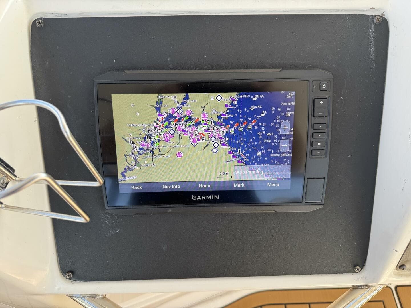 1998 Sea Ray 550 Sedan Bridge — photo 7