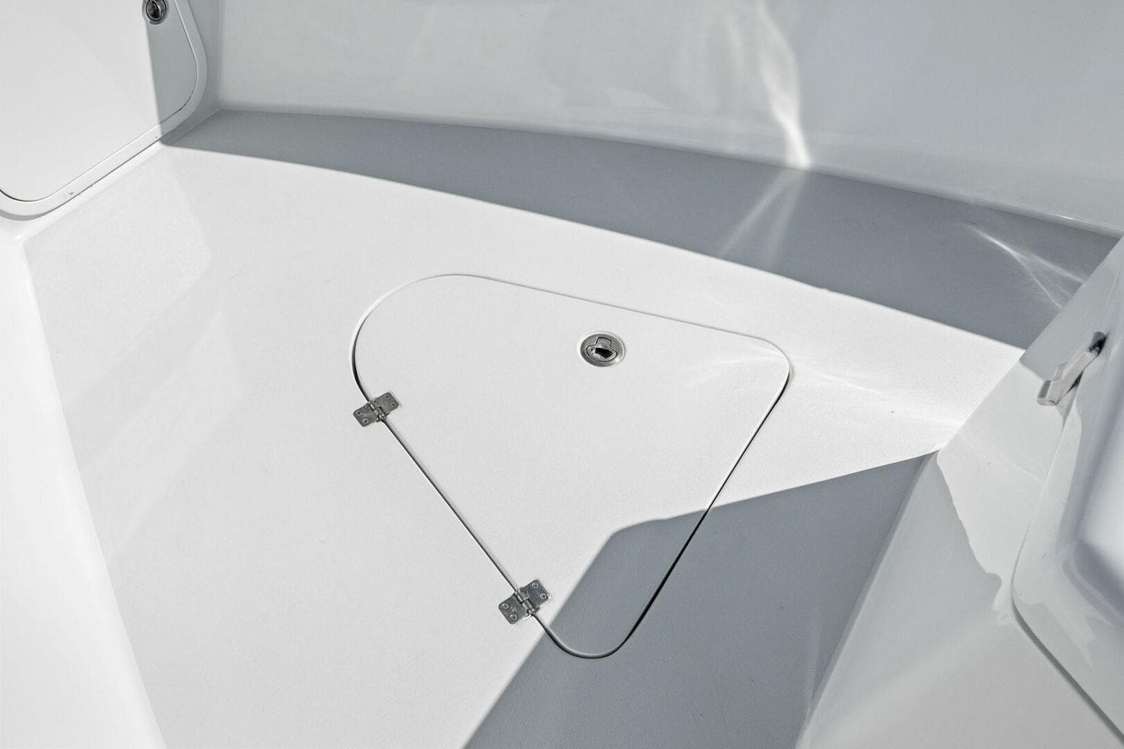 2017 Yellowfin 42 Offshore — photo 22