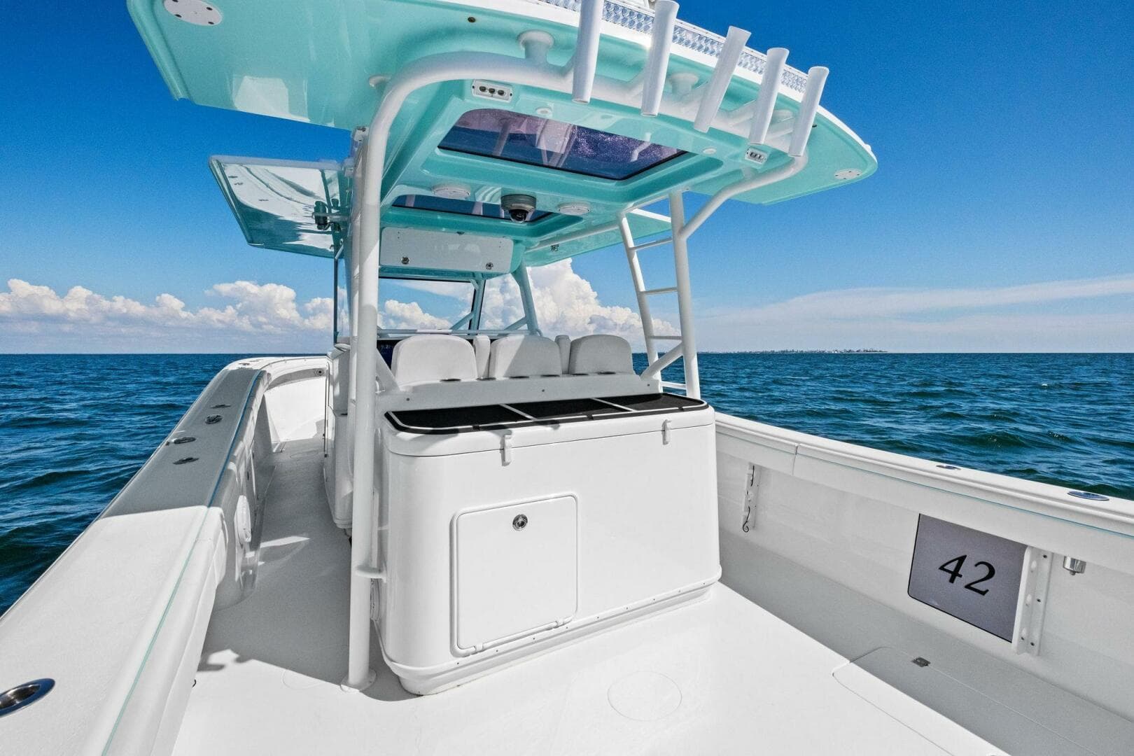 2017 Yellowfin 42 Offshore — photo 5