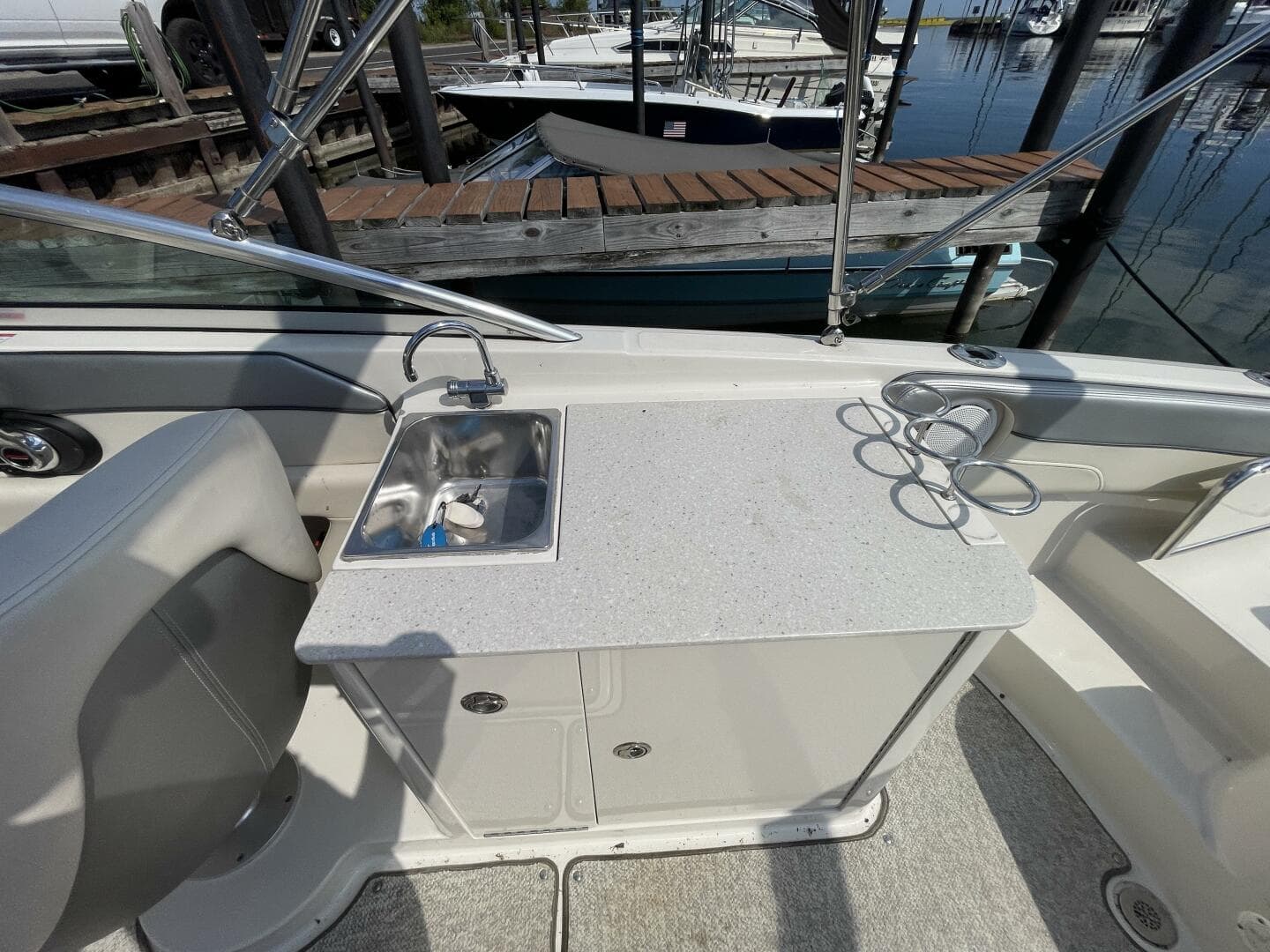 2010 Sea Ray 280 Sun Deck — photo 36