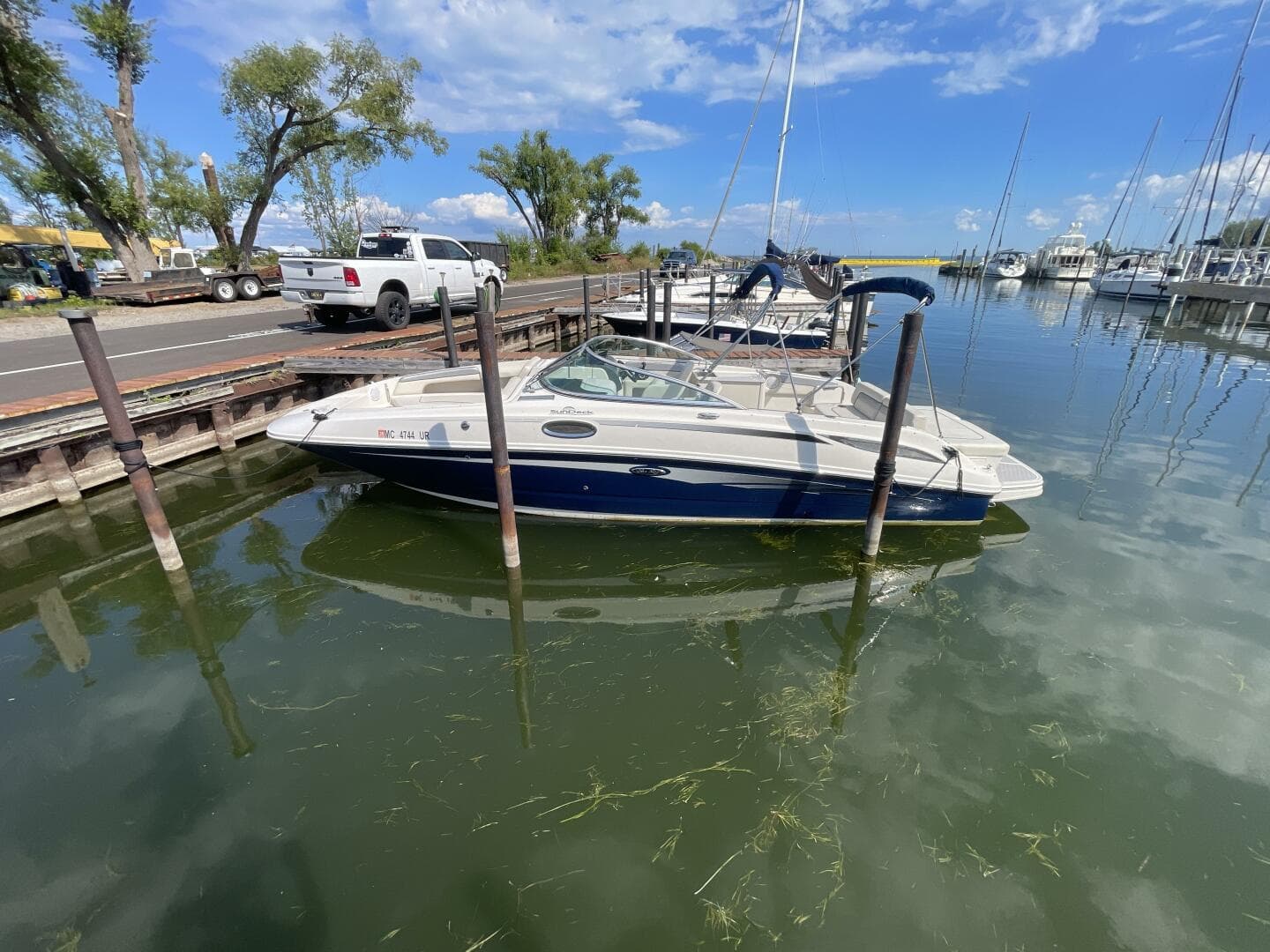 2010 Sea Ray 280 Sun Deck — photo 3