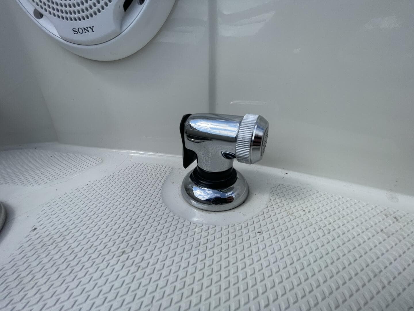 2010 Sea Ray 280 Sun Deck — photo 29