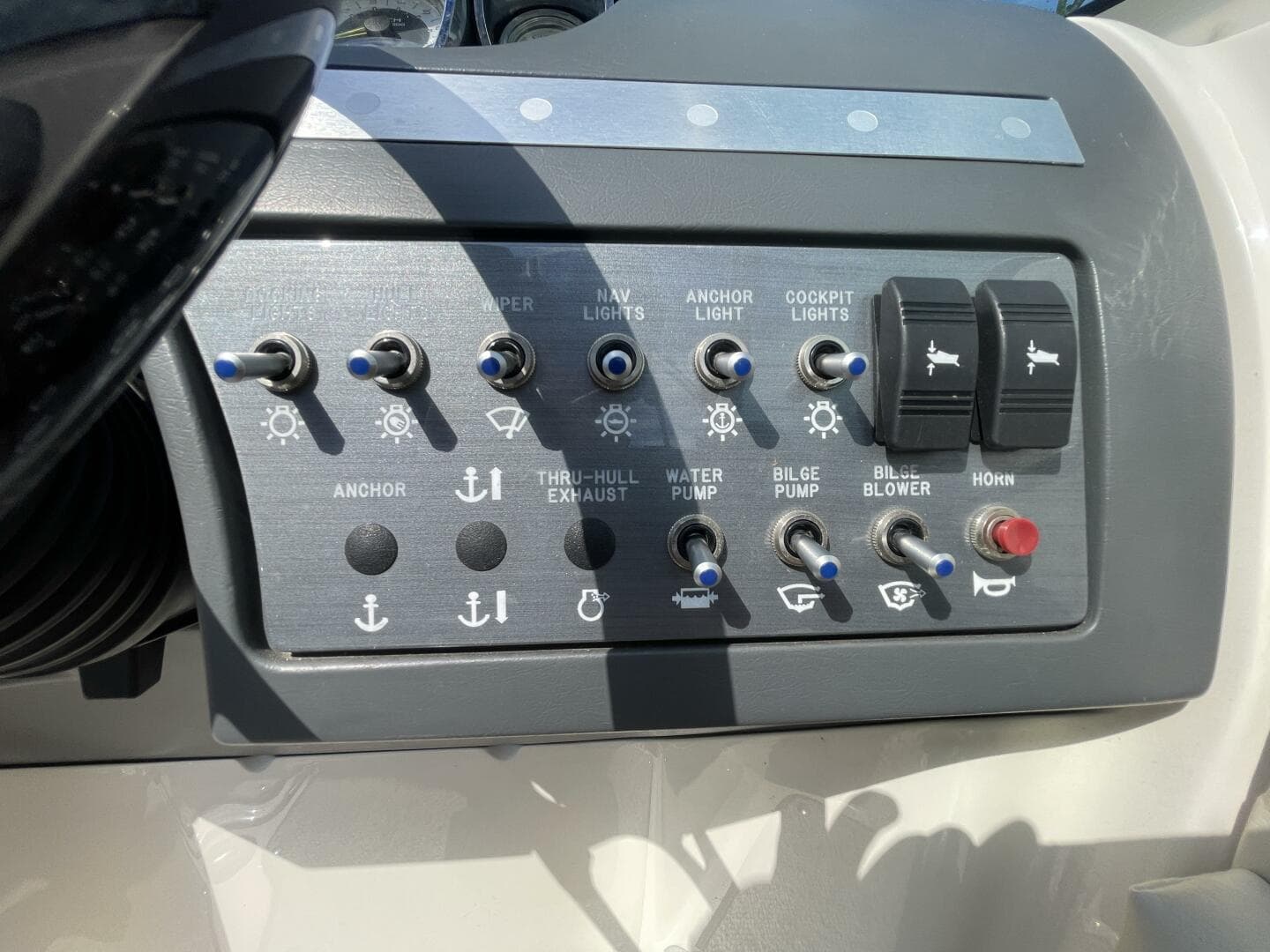 2010 Sea Ray 280 Sun Deck — photo 37