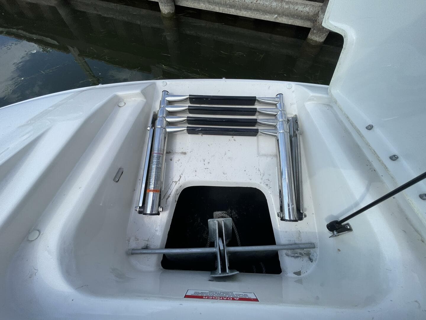 2010 Sea Ray 280 Sun Deck — photo 4