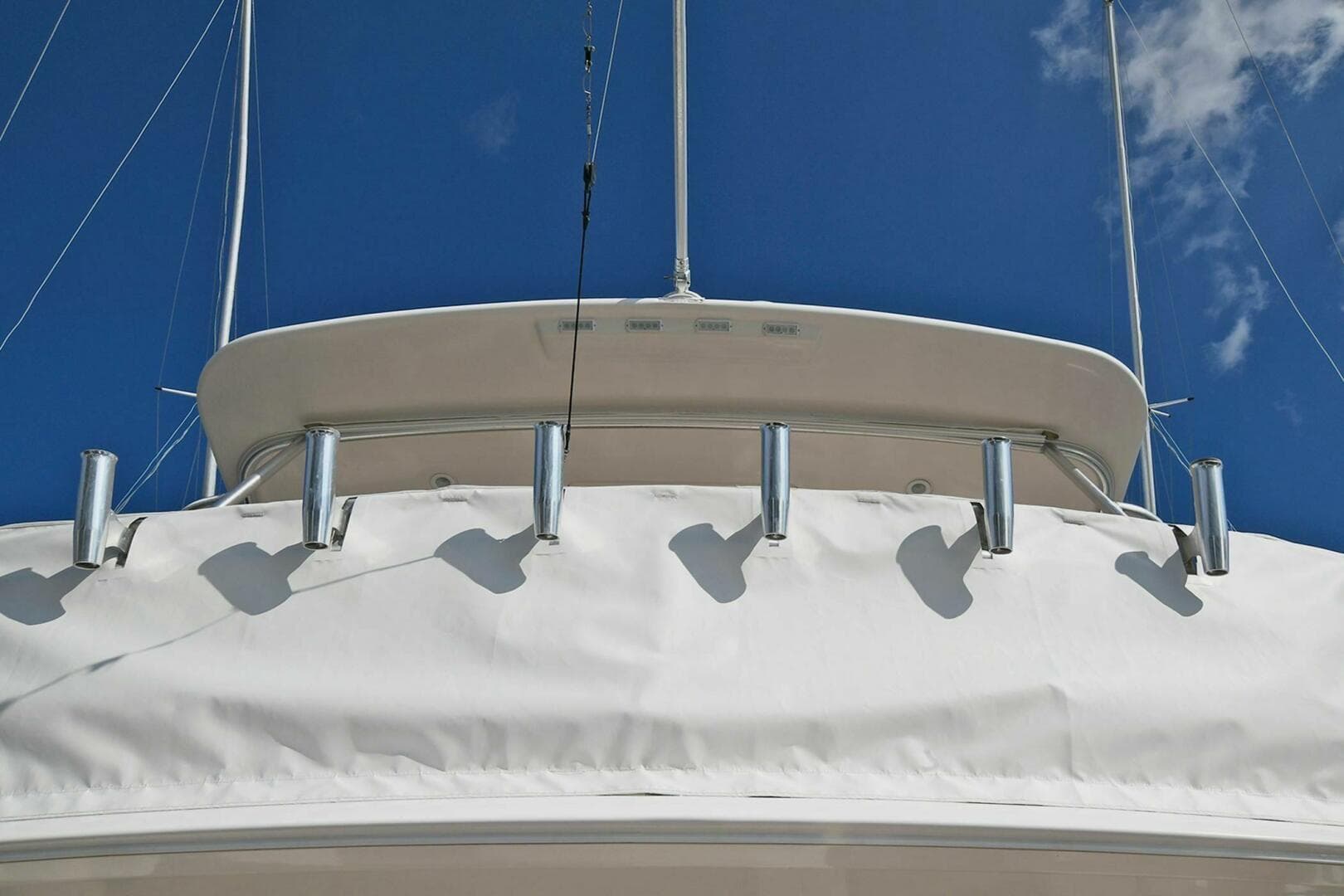 2015 Tiara Yachts 48 Convertible — photo 11