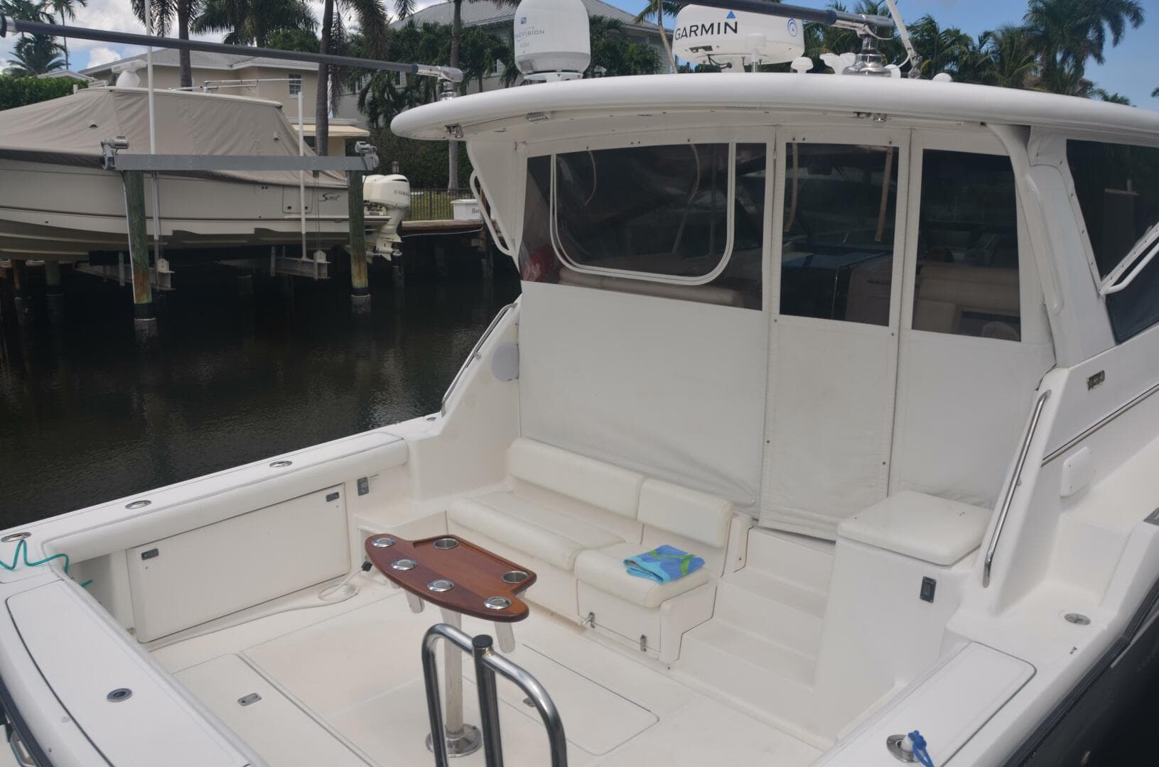 2001 Tiara Yachts 4100 Open — photo 15