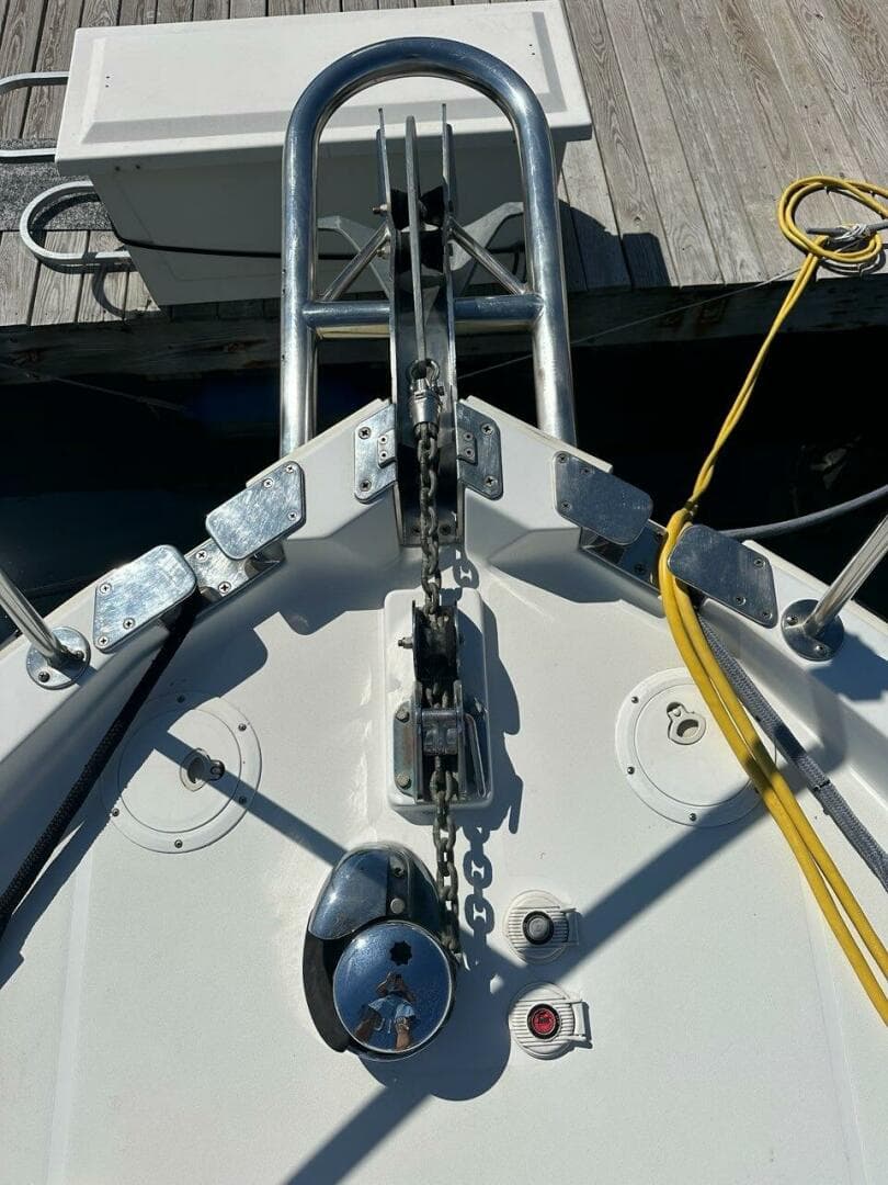 2002 True North 38 Heritage — photo 34