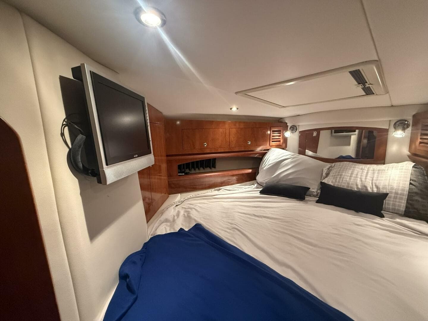 2008 Four Winns 378 Vista — photo 21