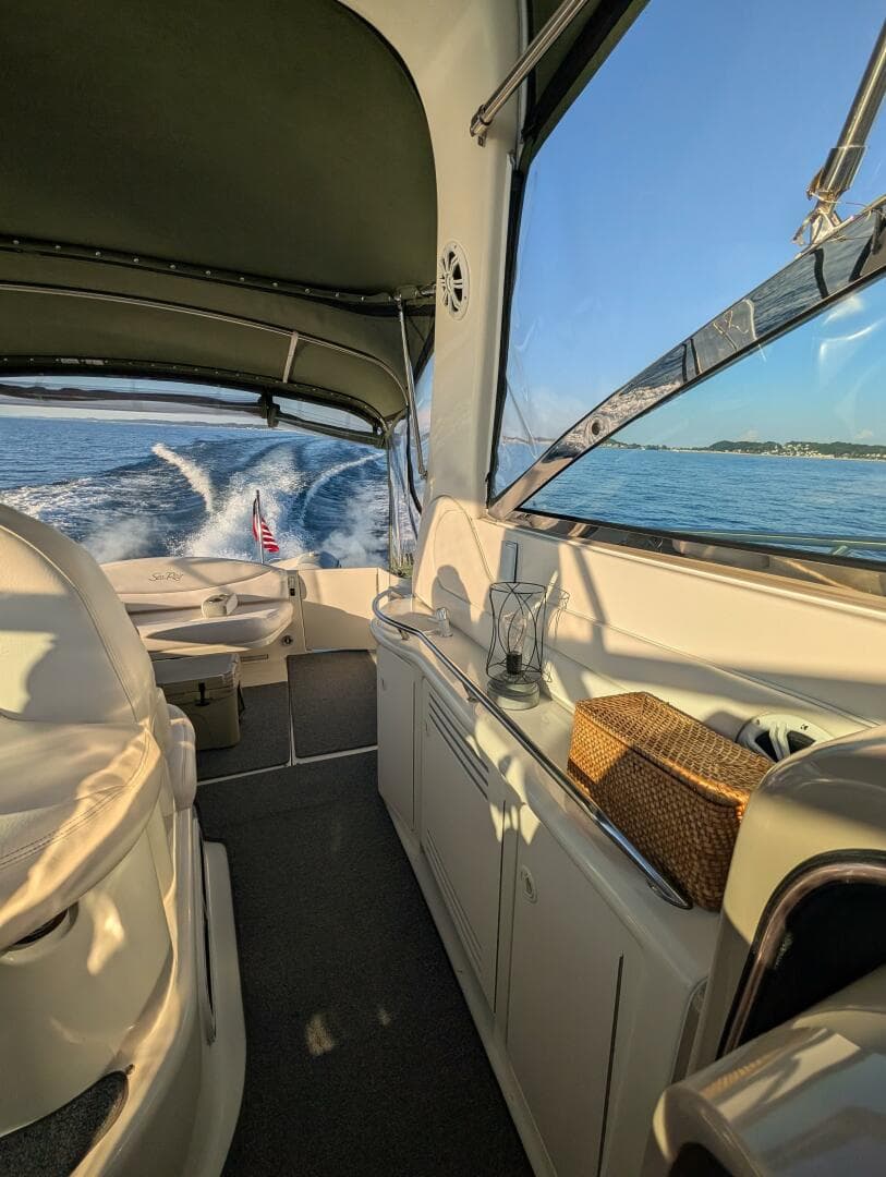 2000 Sea Ray 380 Sundancer — photo 18