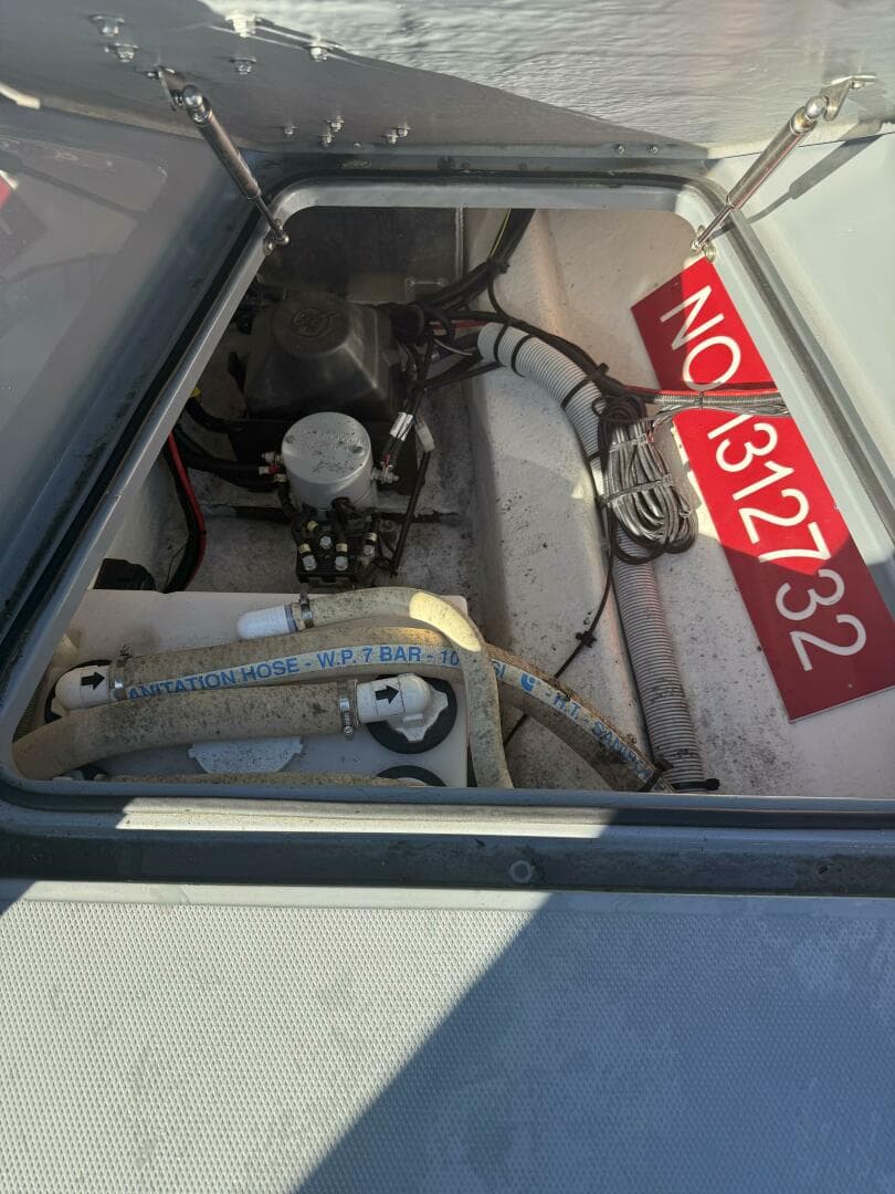 2019 Axopar 28 Cabin — photo 26