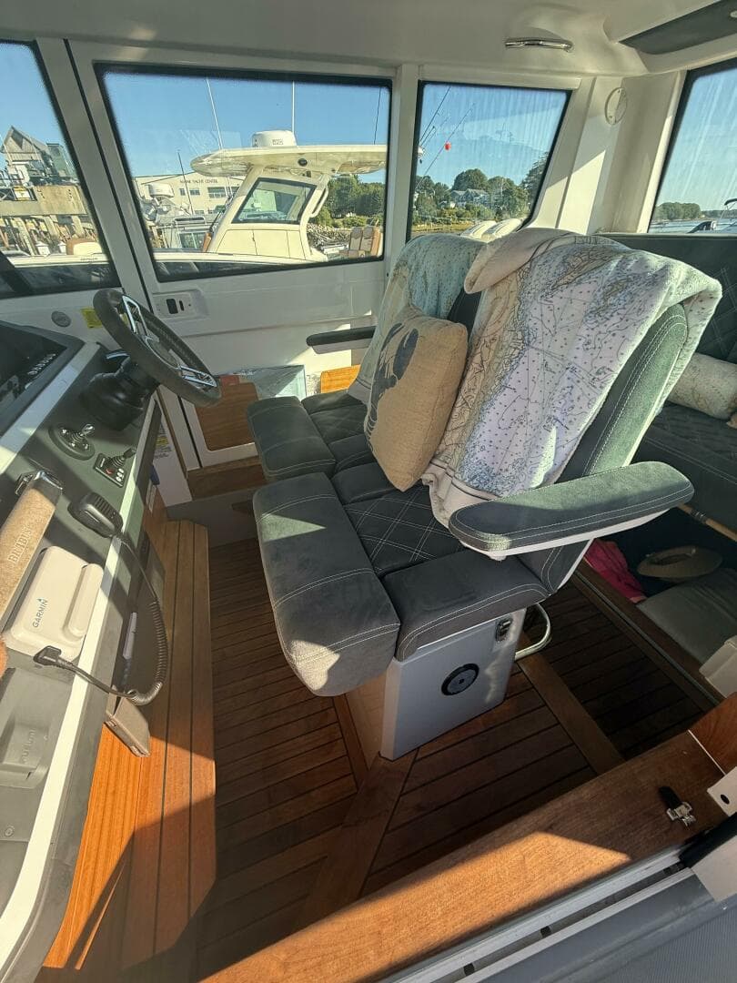 2019 Axopar 28 Cabin — photo 15