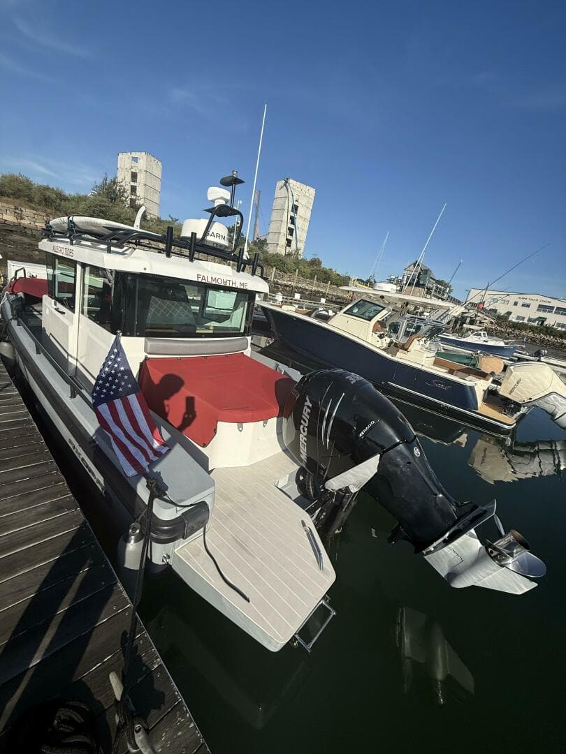 2019 Axopar 28 Cabin — photo 8