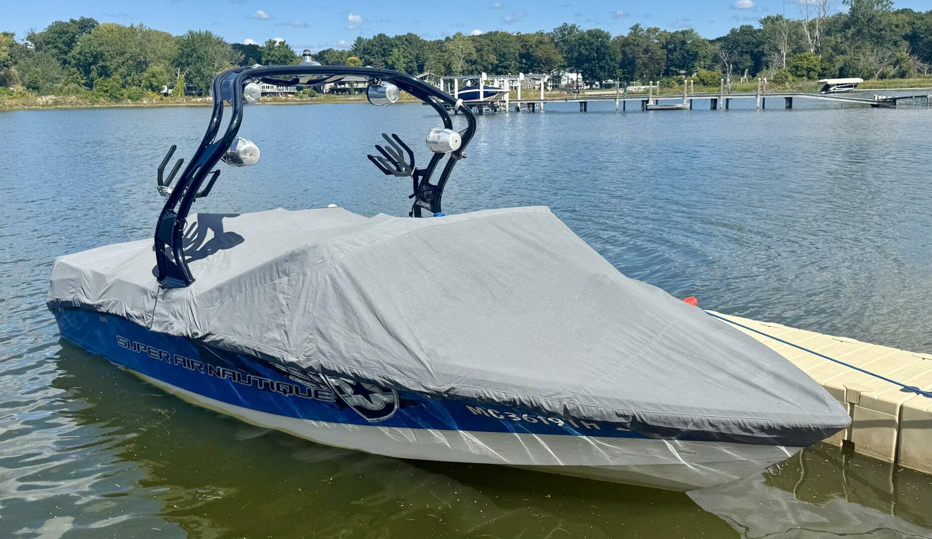 2010 Correct Craft Super Air Nautique — photo 3