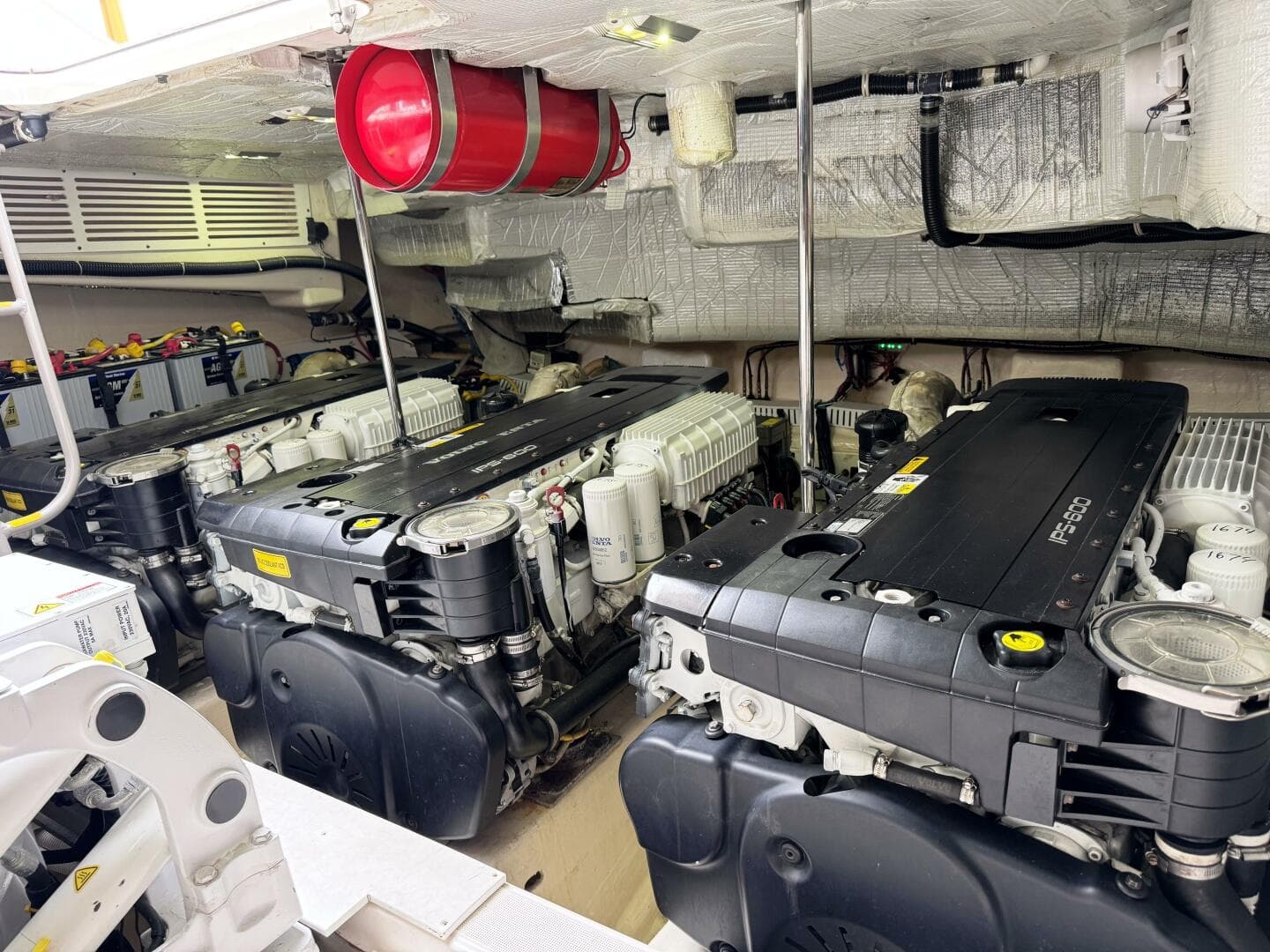 2014 Tiara Yachts 5800 Sovran — photo 56