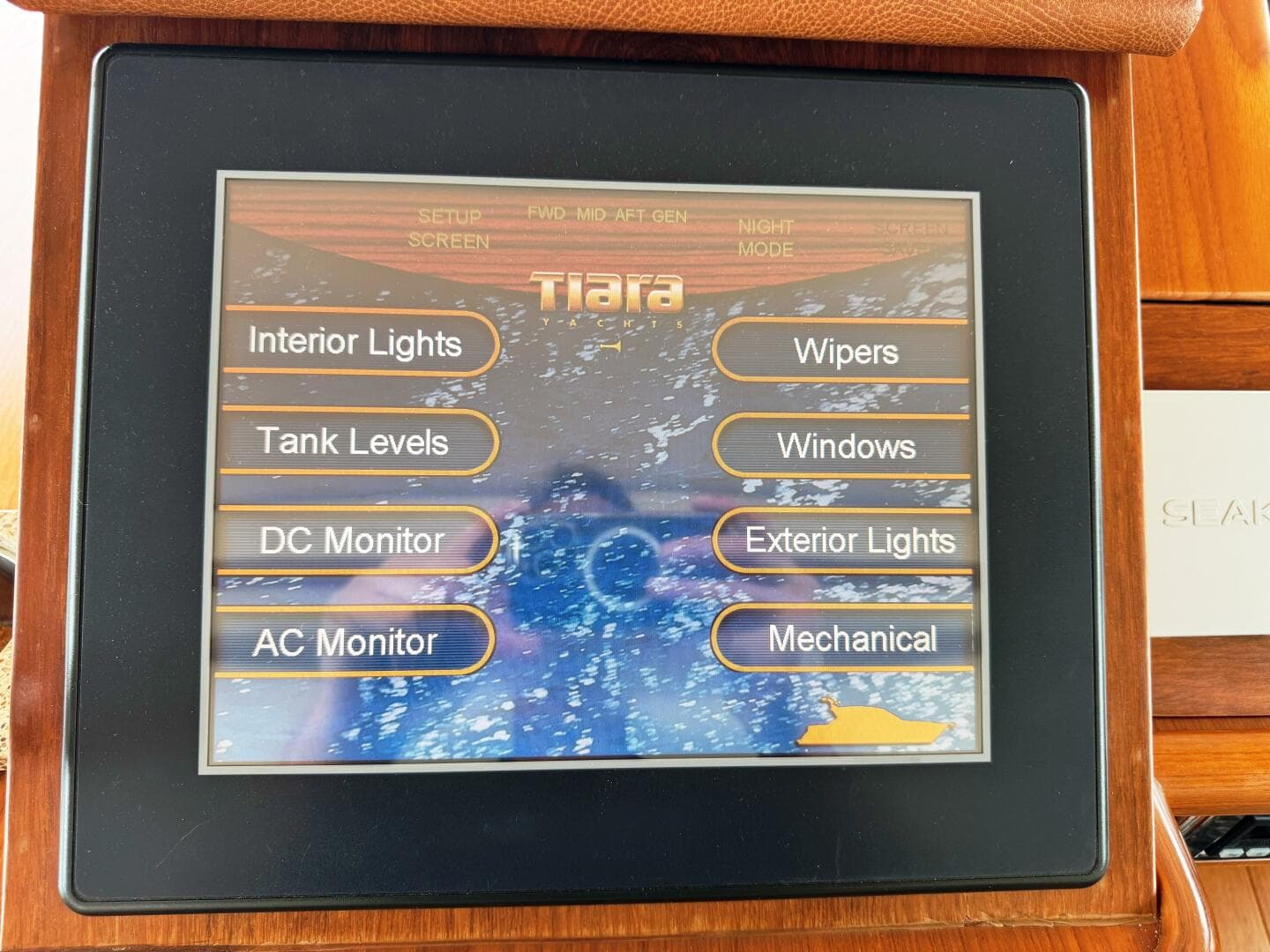 2014 Tiara Yachts 5800 Sovran — photo 32