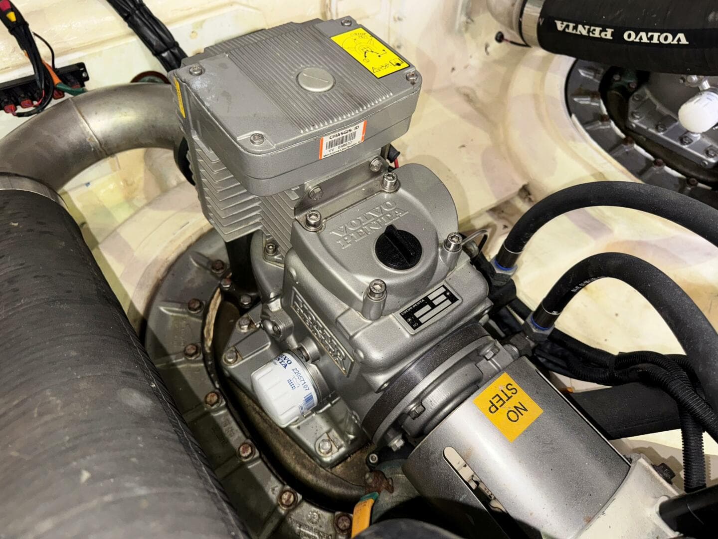 2014 Tiara Yachts 5800 Sovran — photo 60