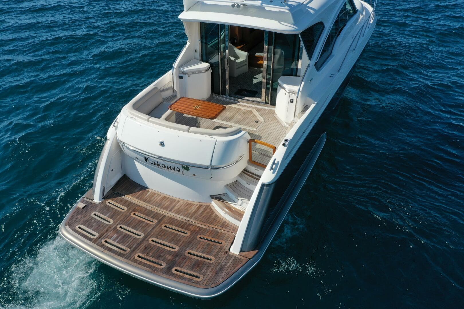 2014 Tiara Yachts 5800 Sovran — photo 11