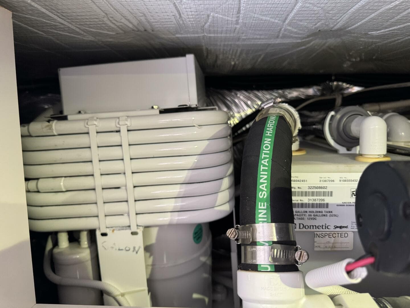 2014 Tiara Yachts 5800 Sovran — photo 68