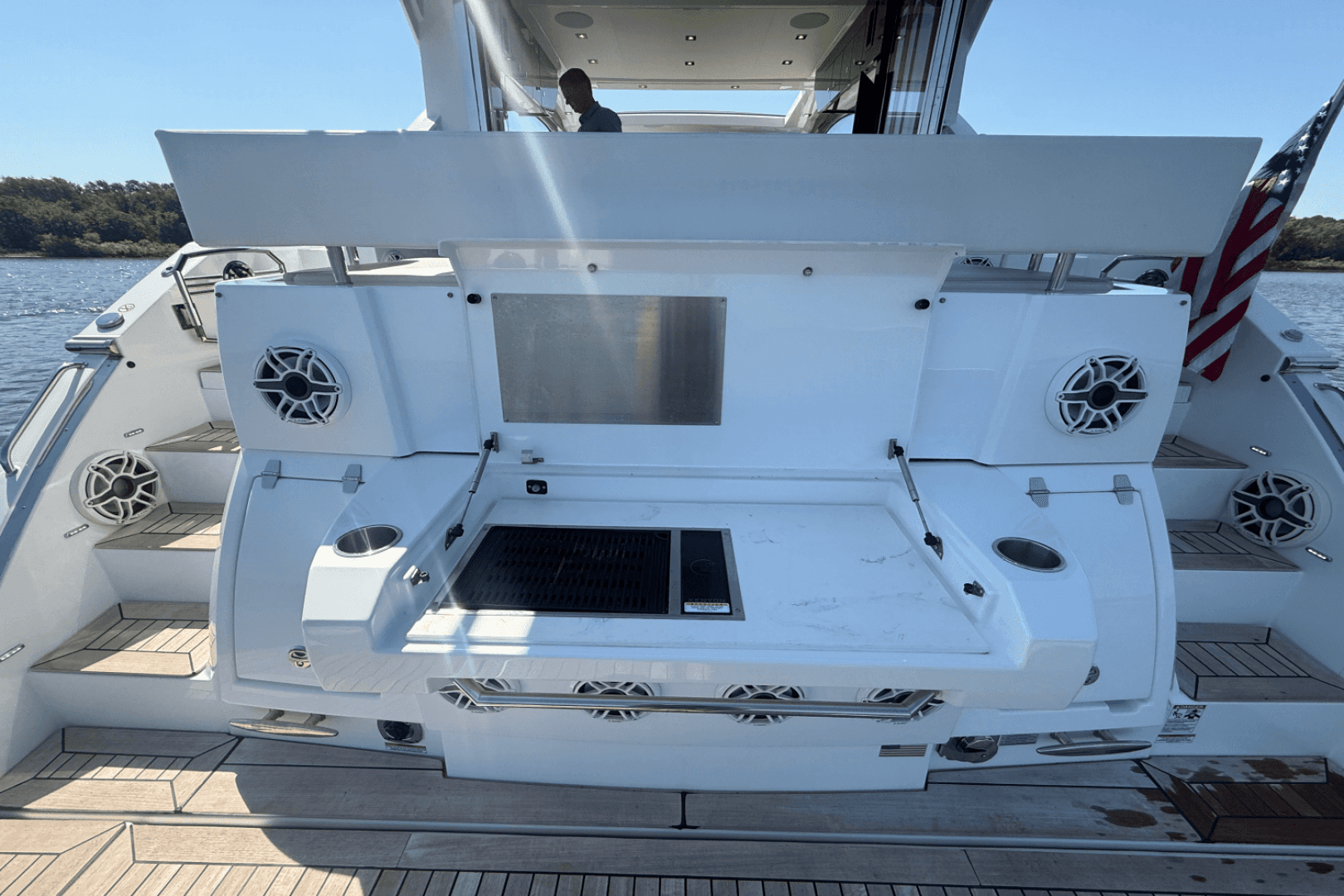 2020 Cruisers Yachts 50 Cantius — photo 16